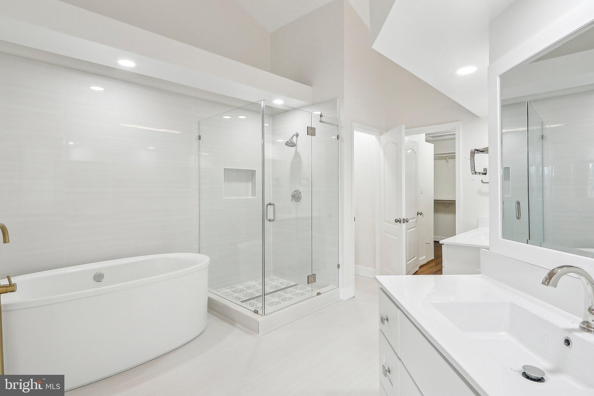 BROOKMONT - Residential
