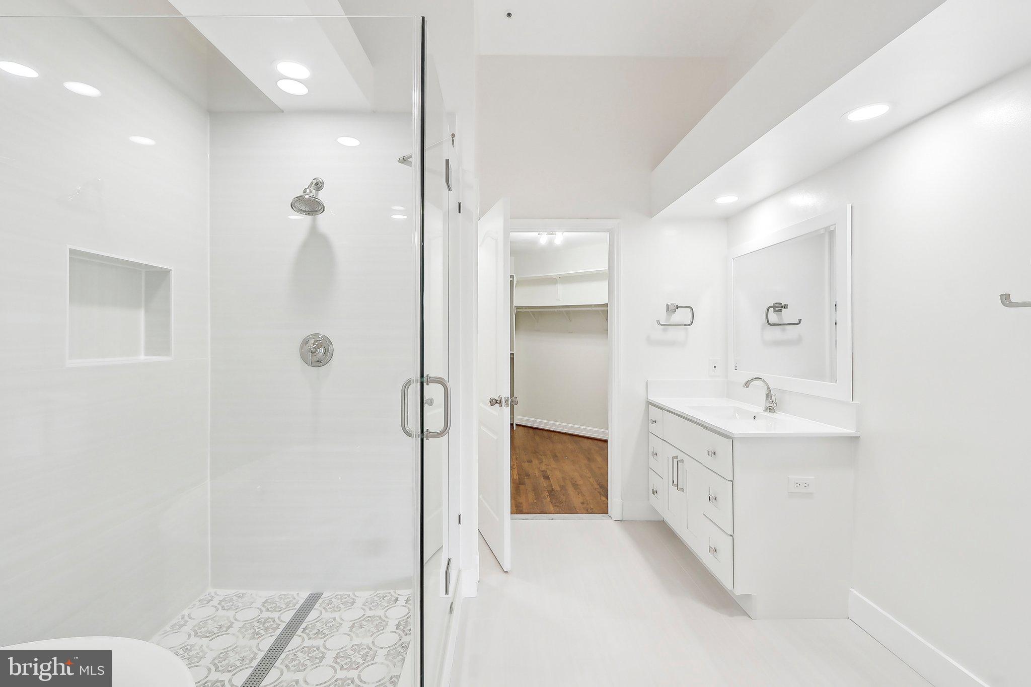 BROOKMONT - Residential