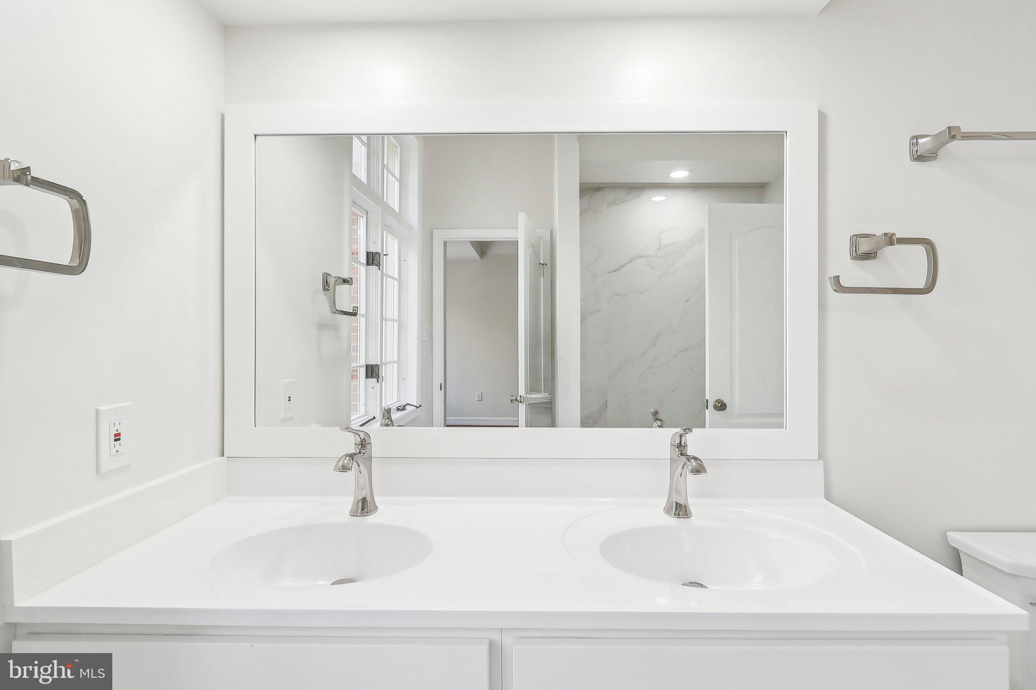 BROOKMONT - Residential