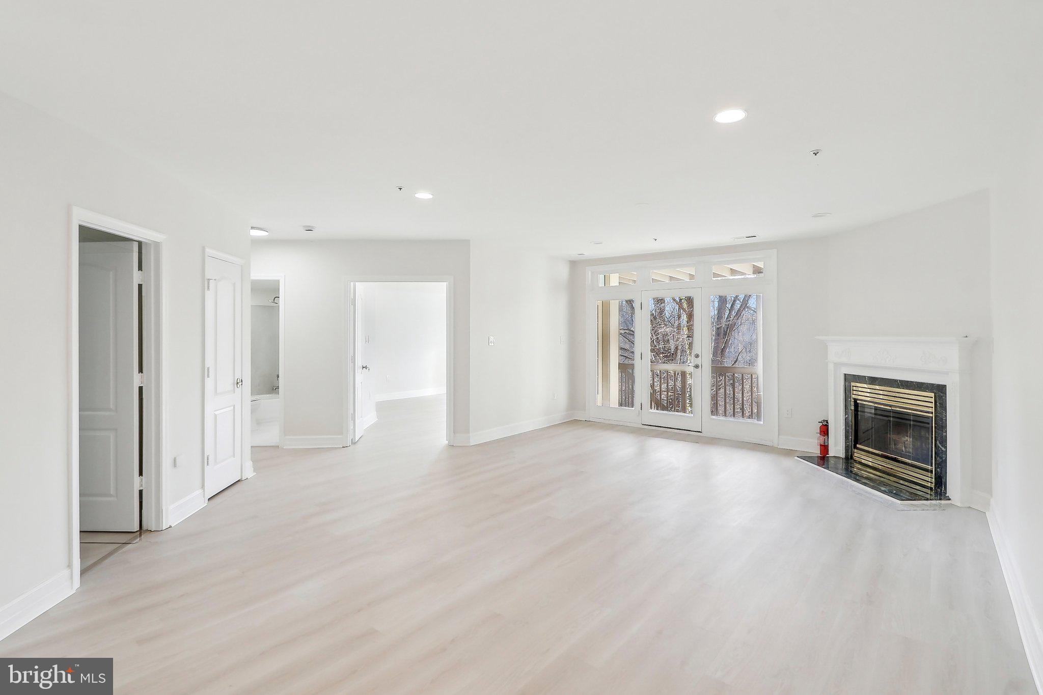 BROOKMONT - Residential