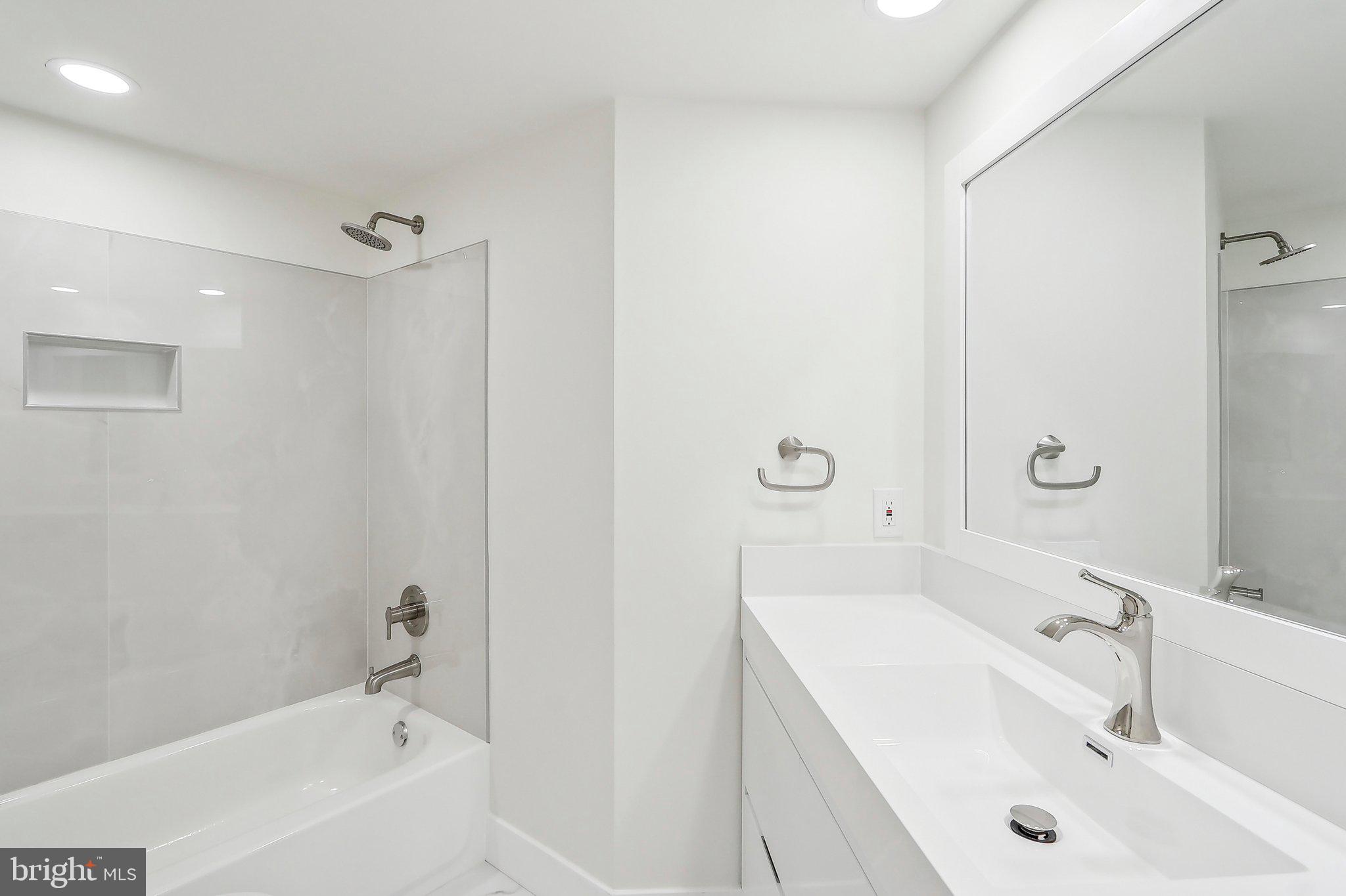 BROOKMONT - Residential