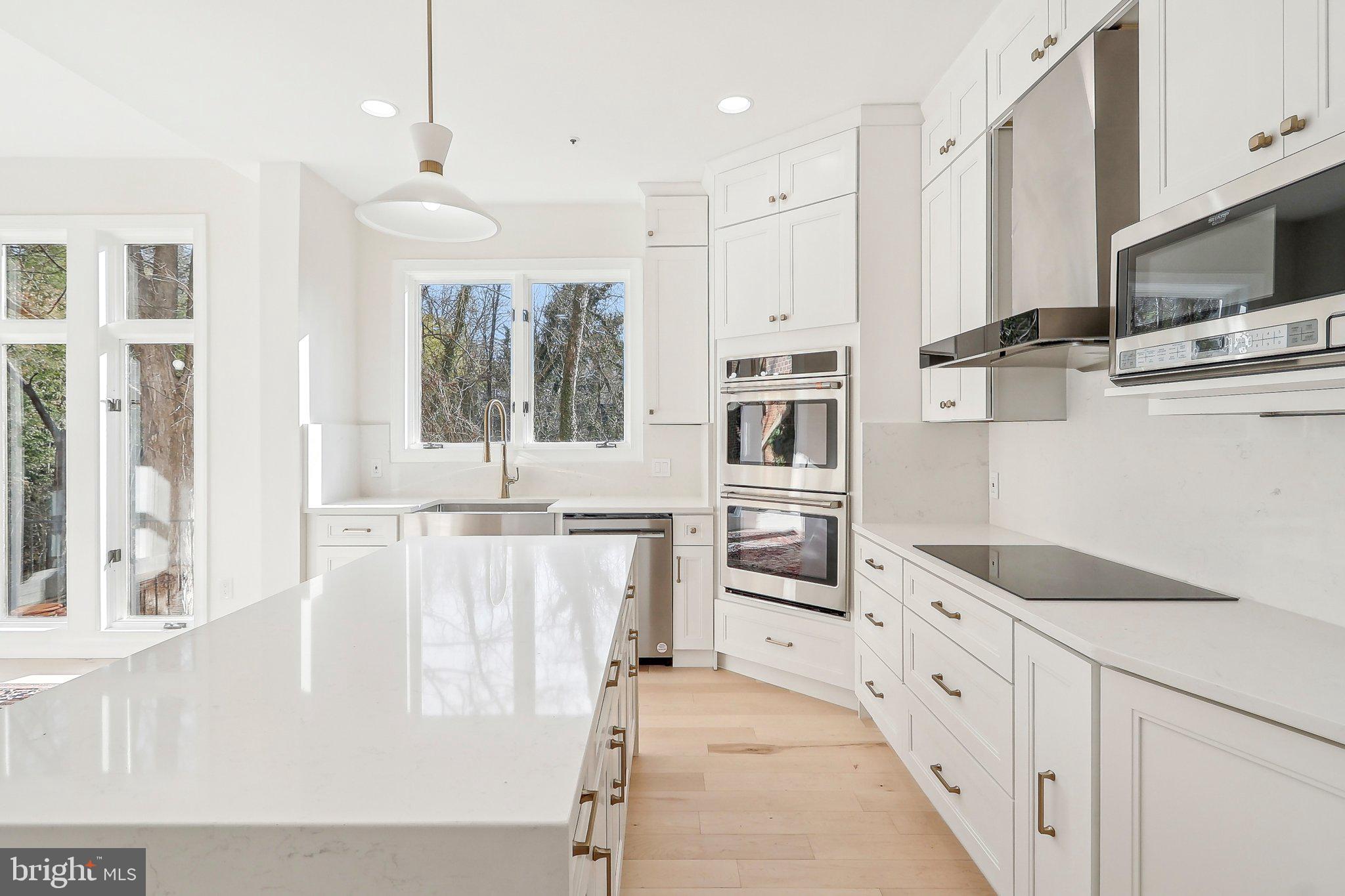 BROOKMONT - Residential