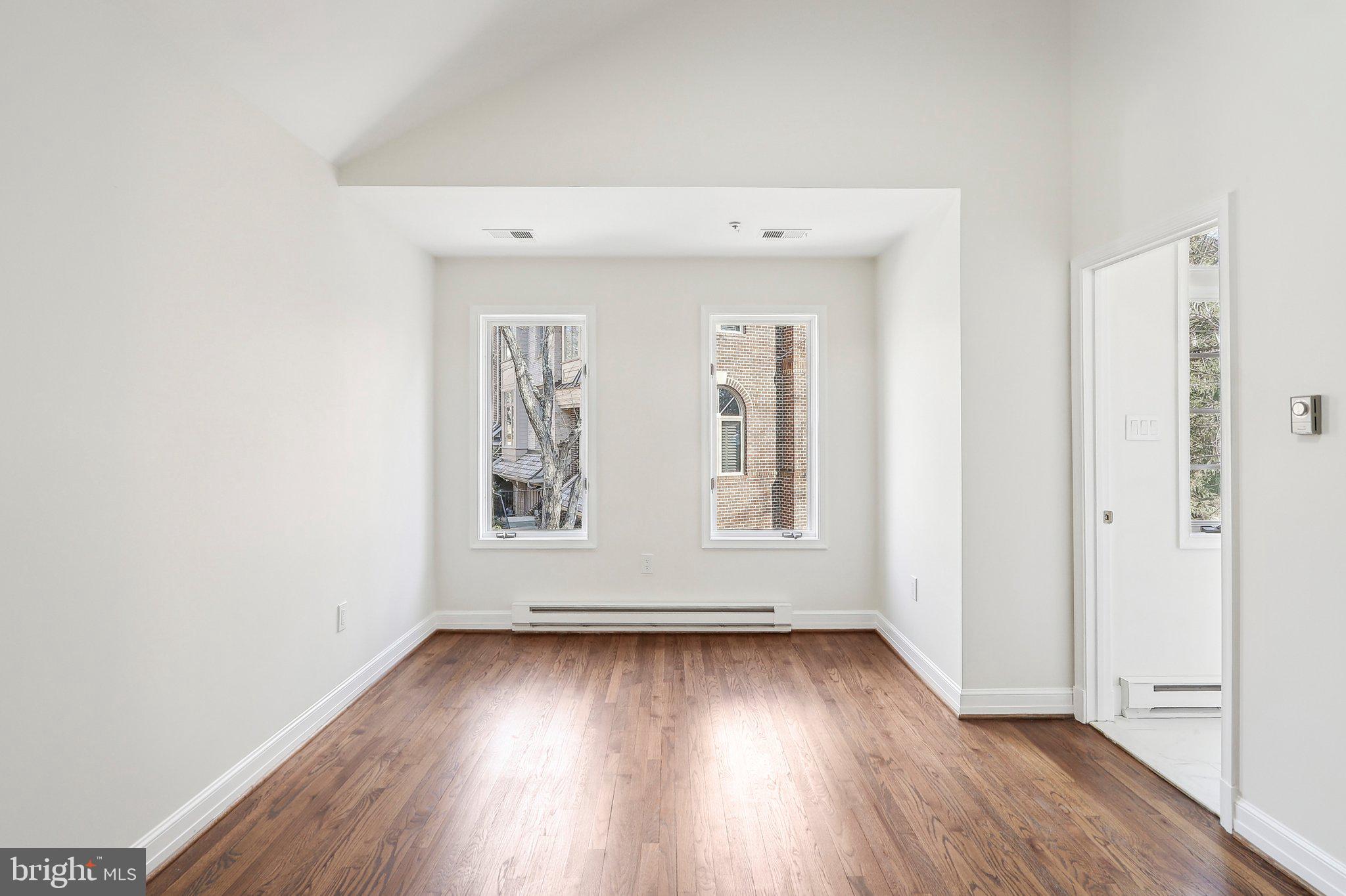 BROOKMONT - Residential
