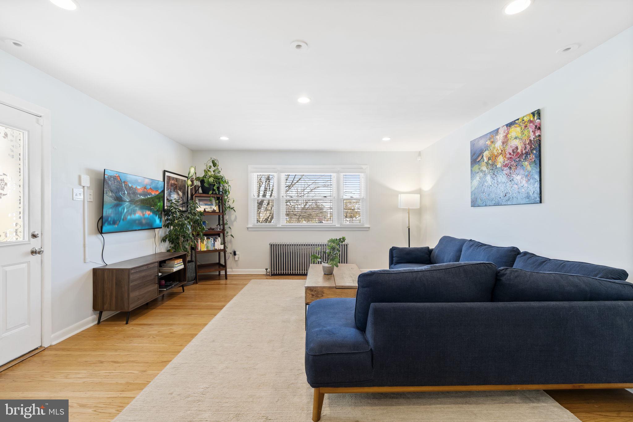 CONSHOHOCKEN - Residential