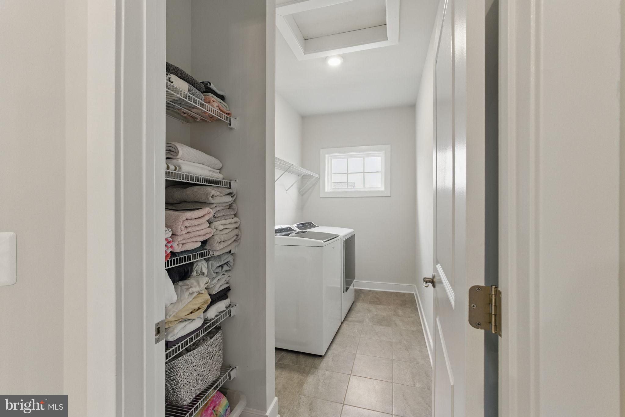 GROVE AT WILLOWSFORD - Residential