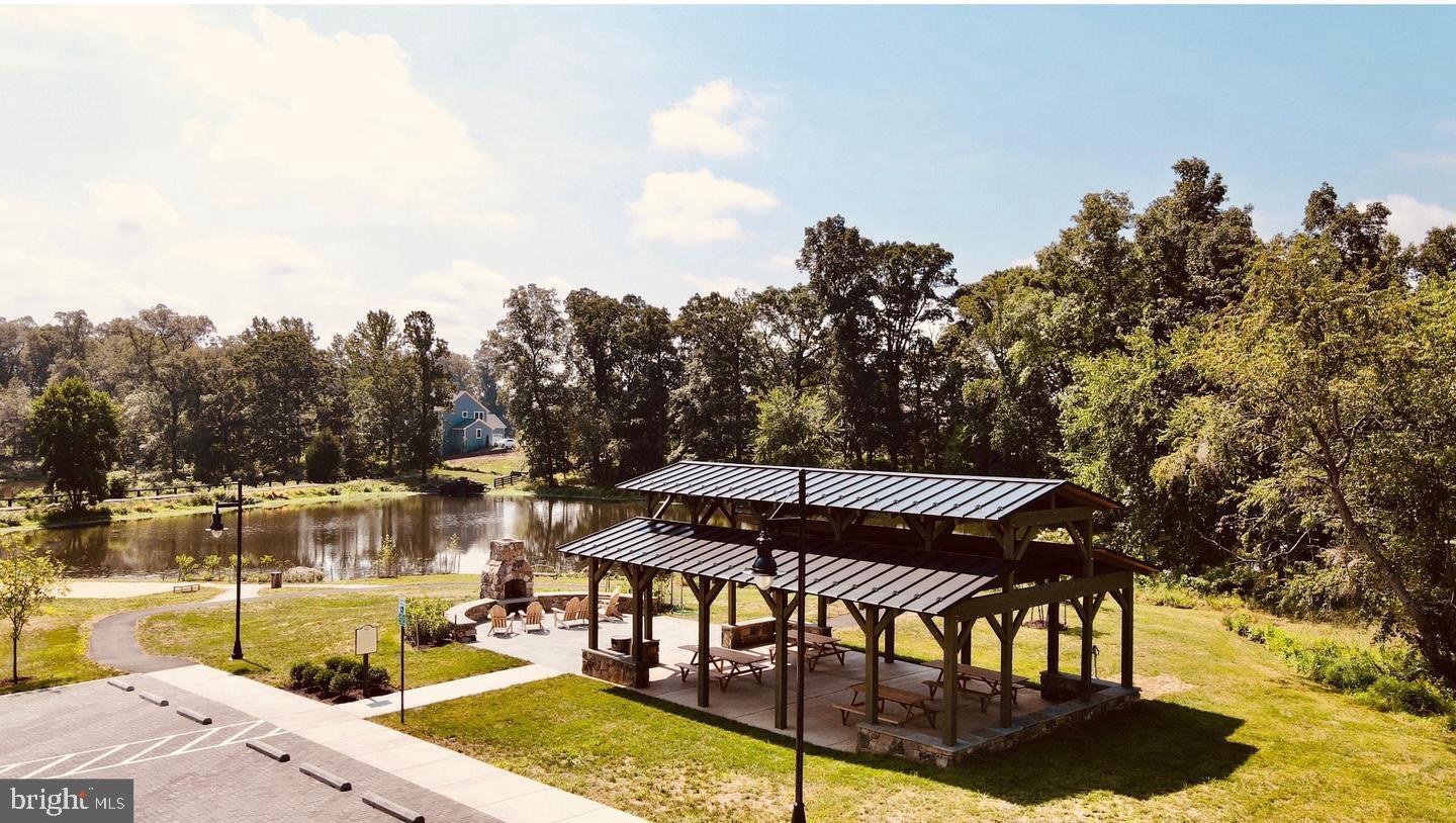 GROVE AT WILLOWSFORD - Residential