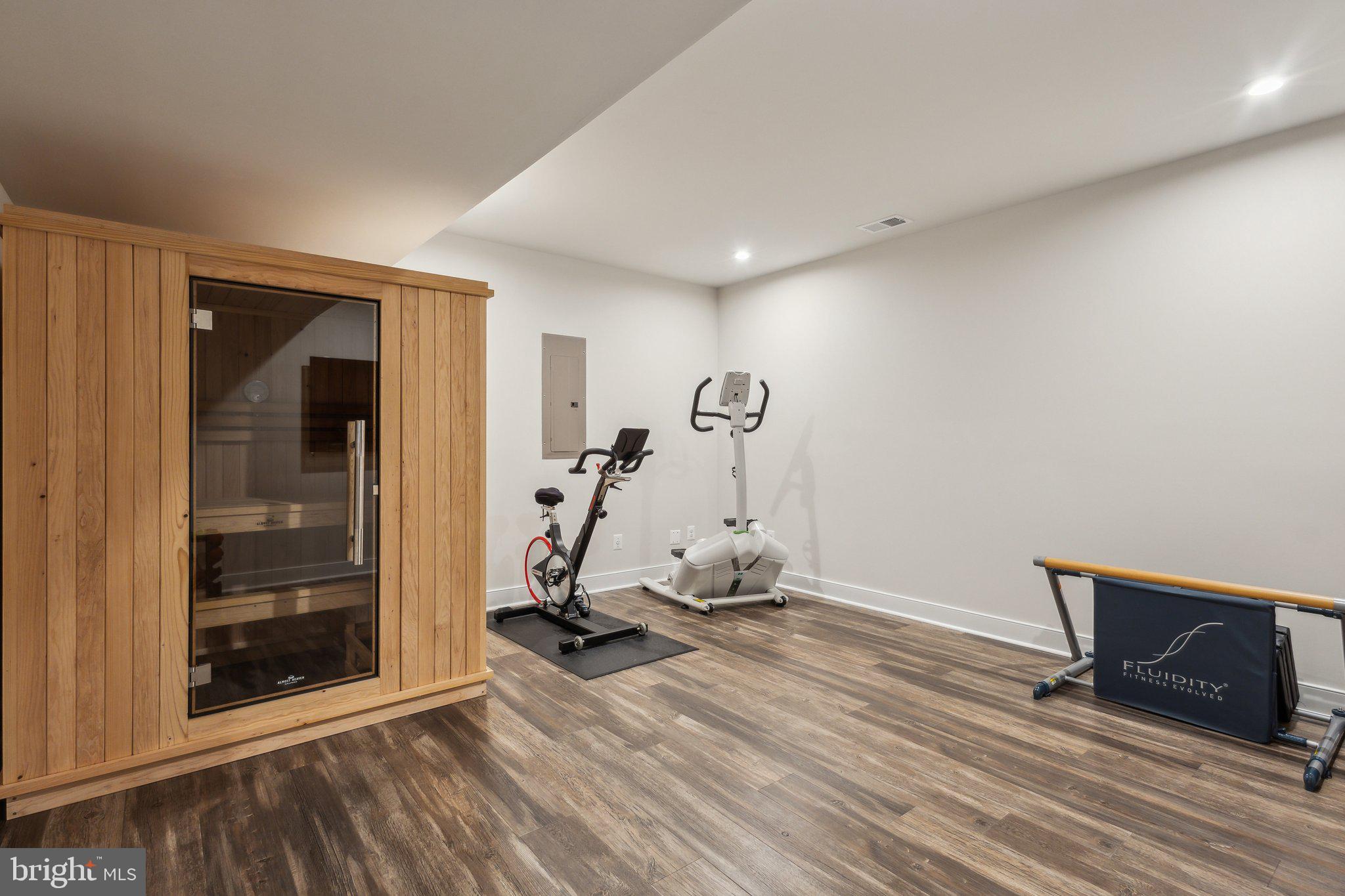 GROVE AT WILLOWSFORD - Residential