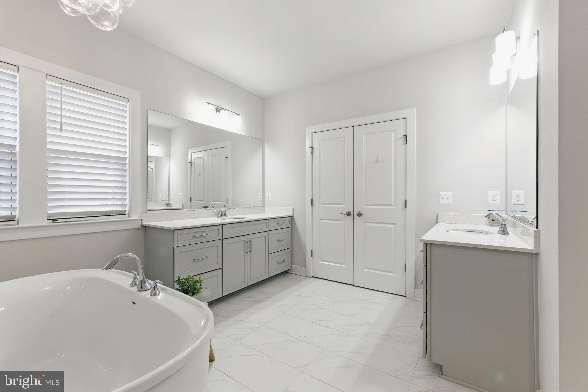 GROVE AT WILLOWSFORD - Residential