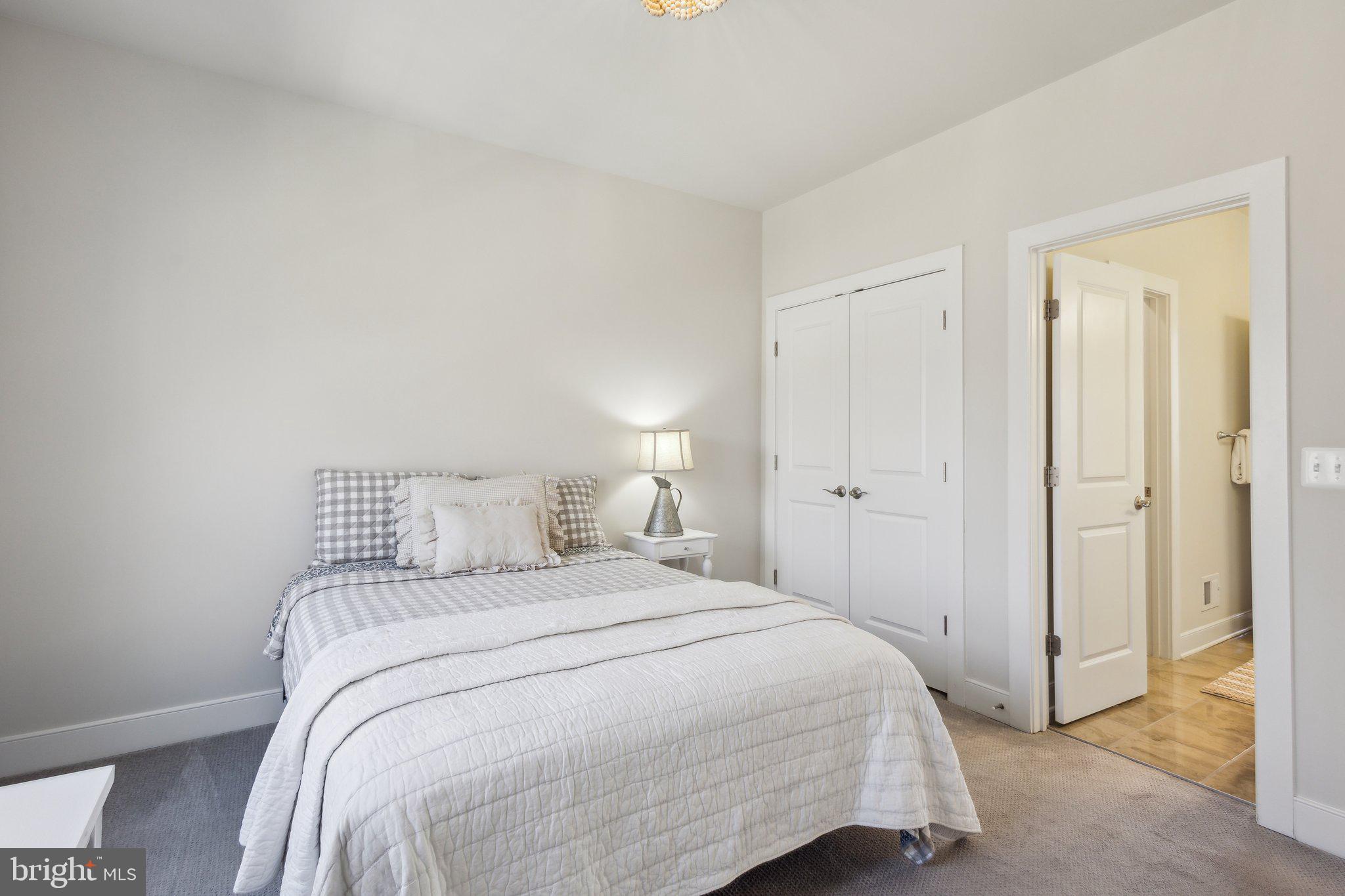 GROVE AT WILLOWSFORD - Residential