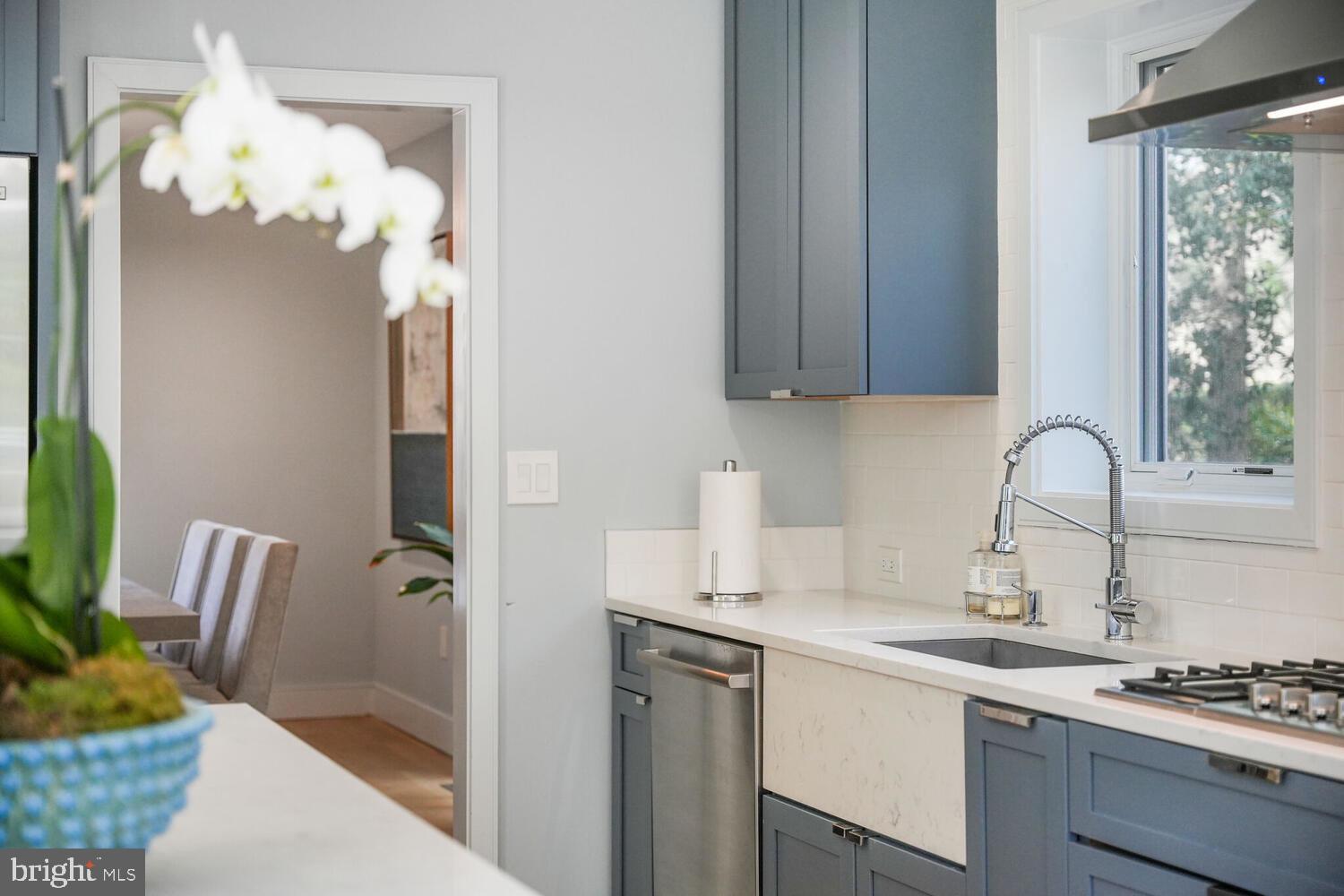 SPRING VALLEY - Residential