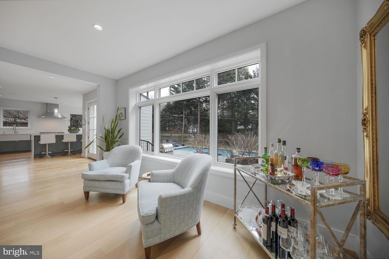 SPRING VALLEY - Residential