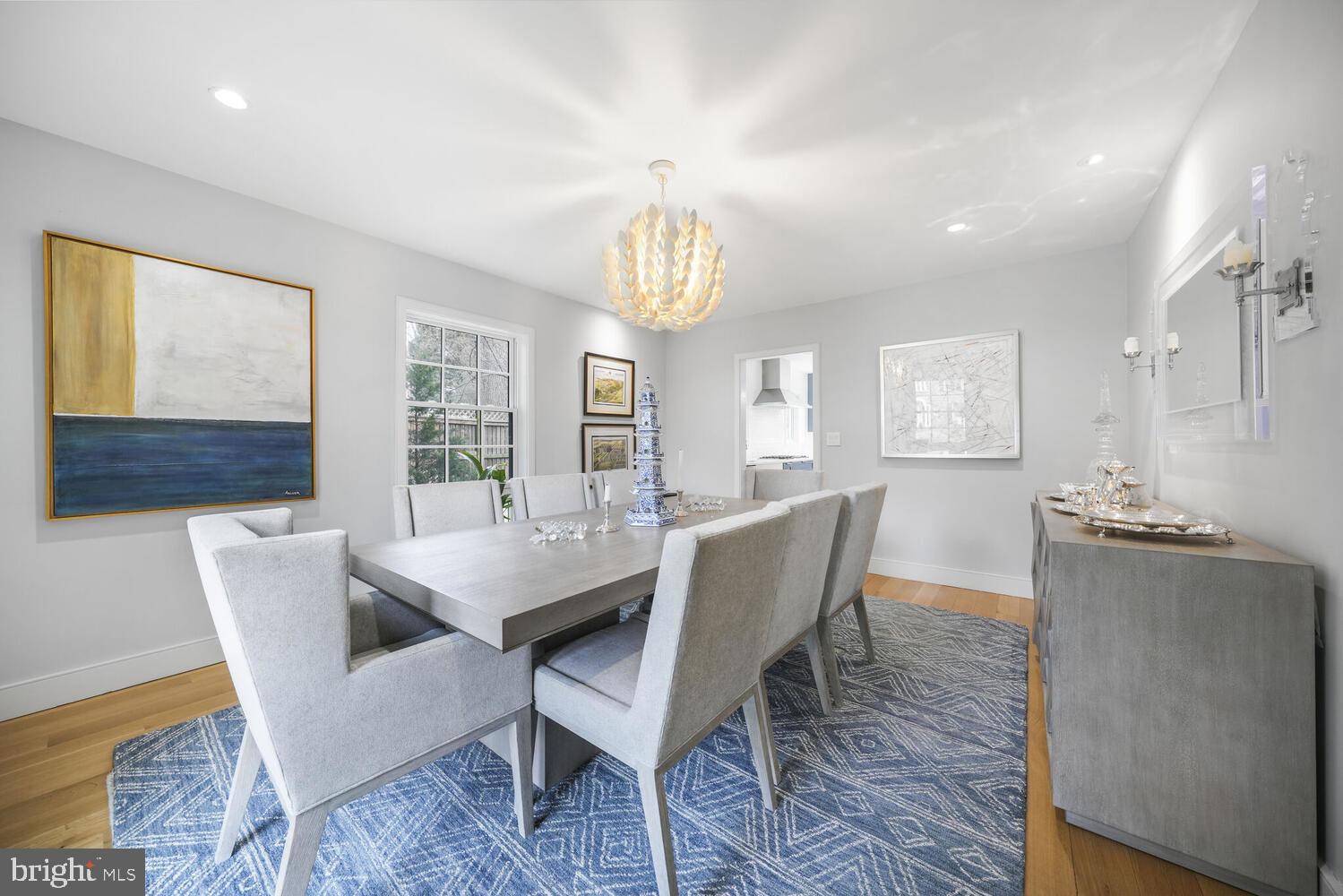 SPRING VALLEY - Residential