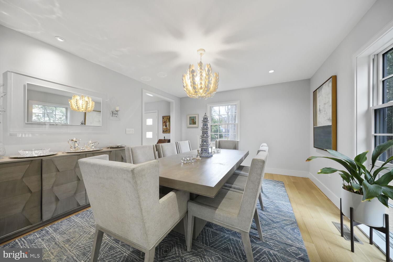 SPRING VALLEY - Residential