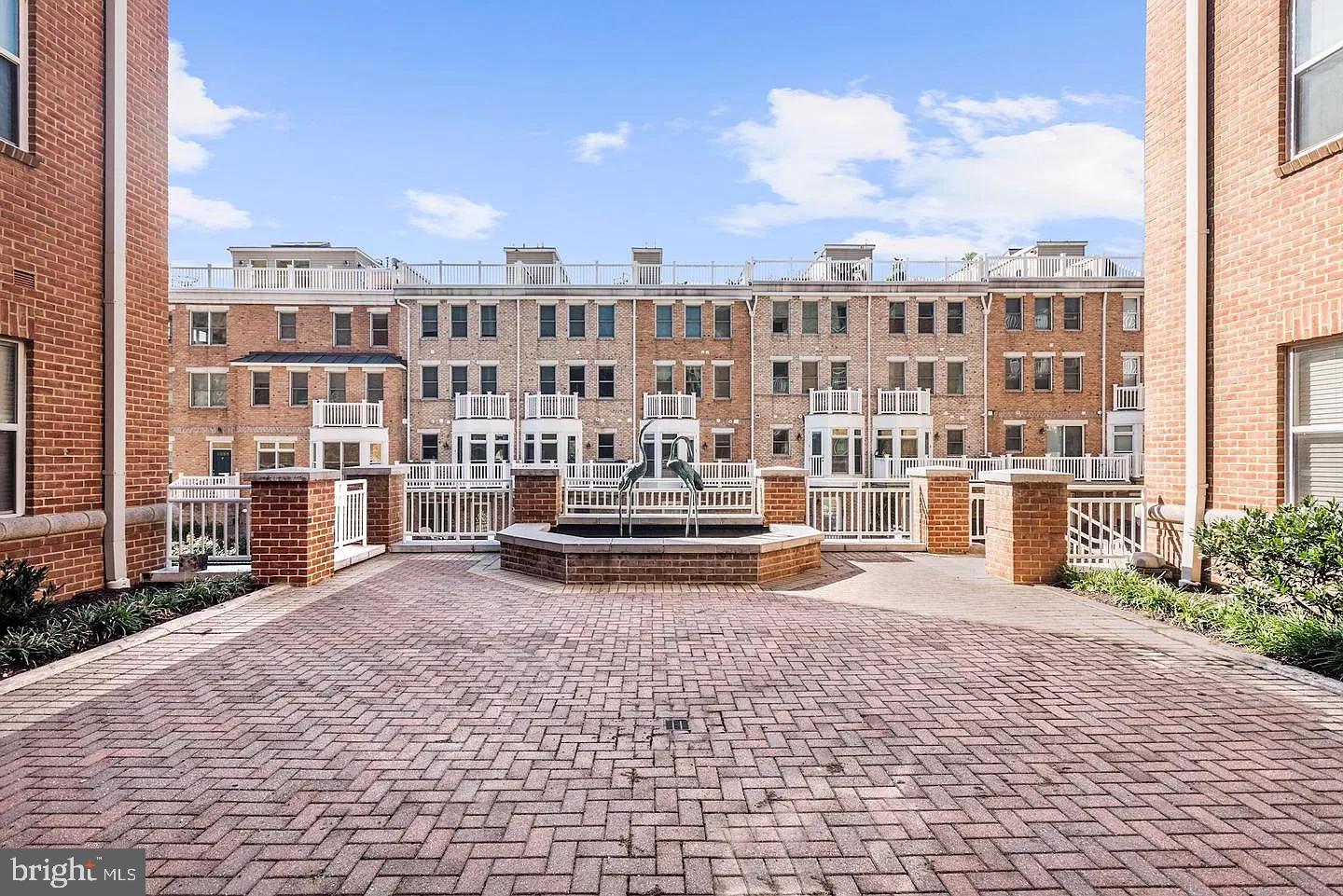 FEDERAL HILL HISTORIC DISTRICT - Residential Lease