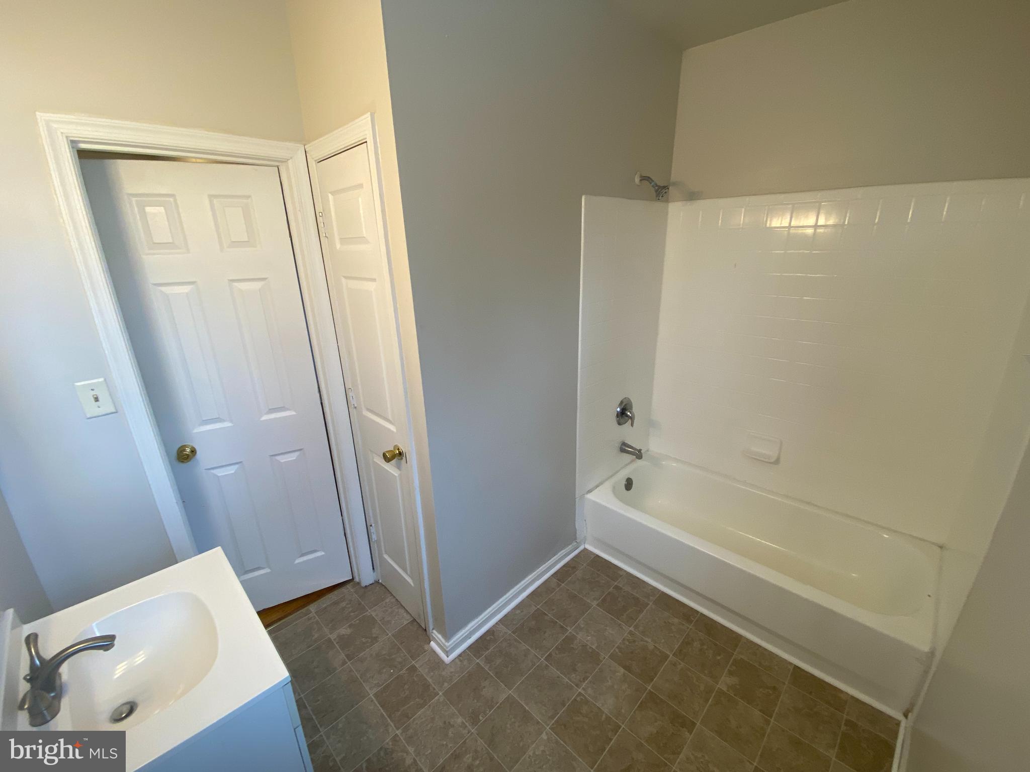 MAYFIELD - Residential Lease