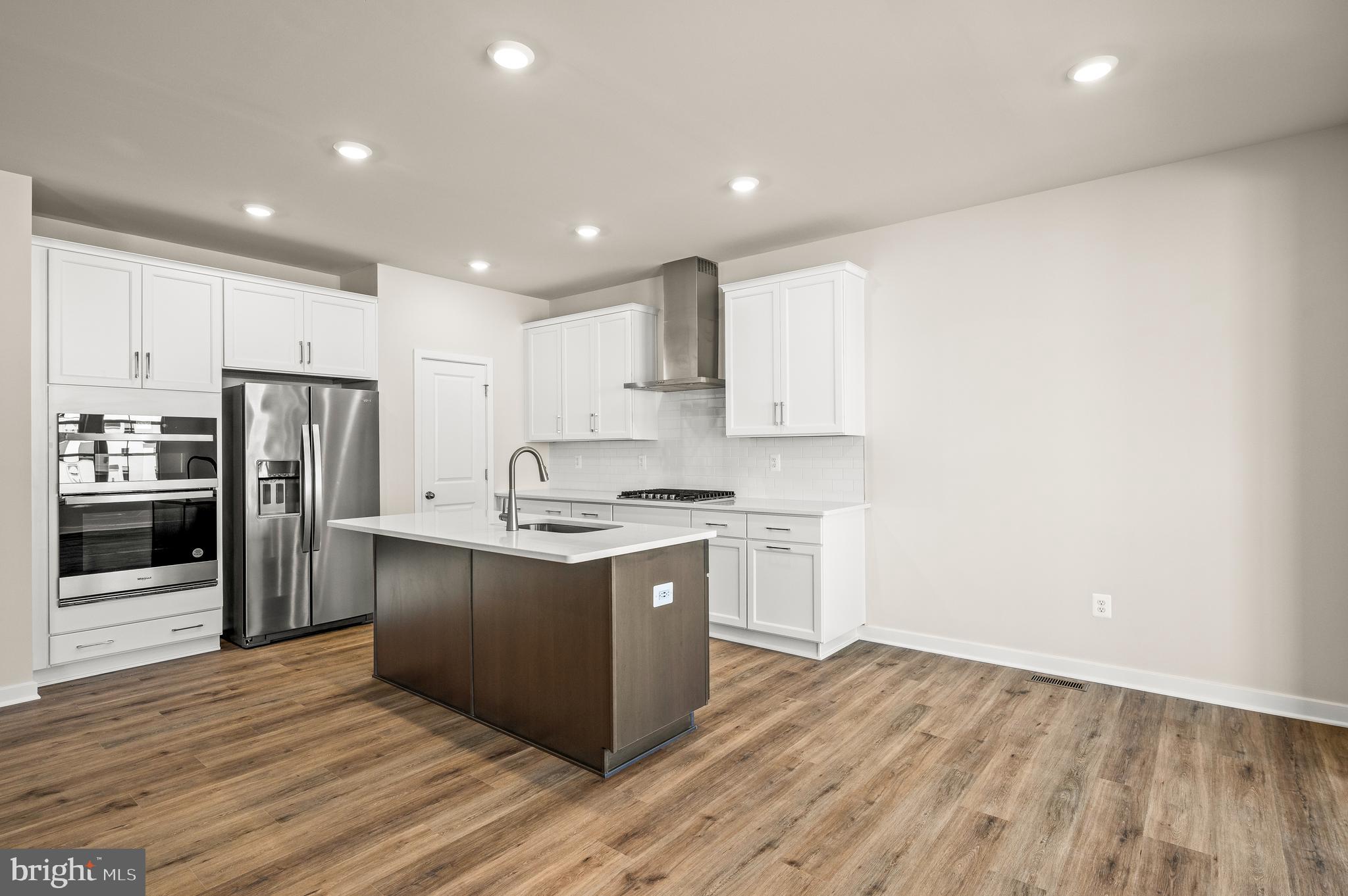 COLONY AT SUMMIT BRIDGE EAST - Residential