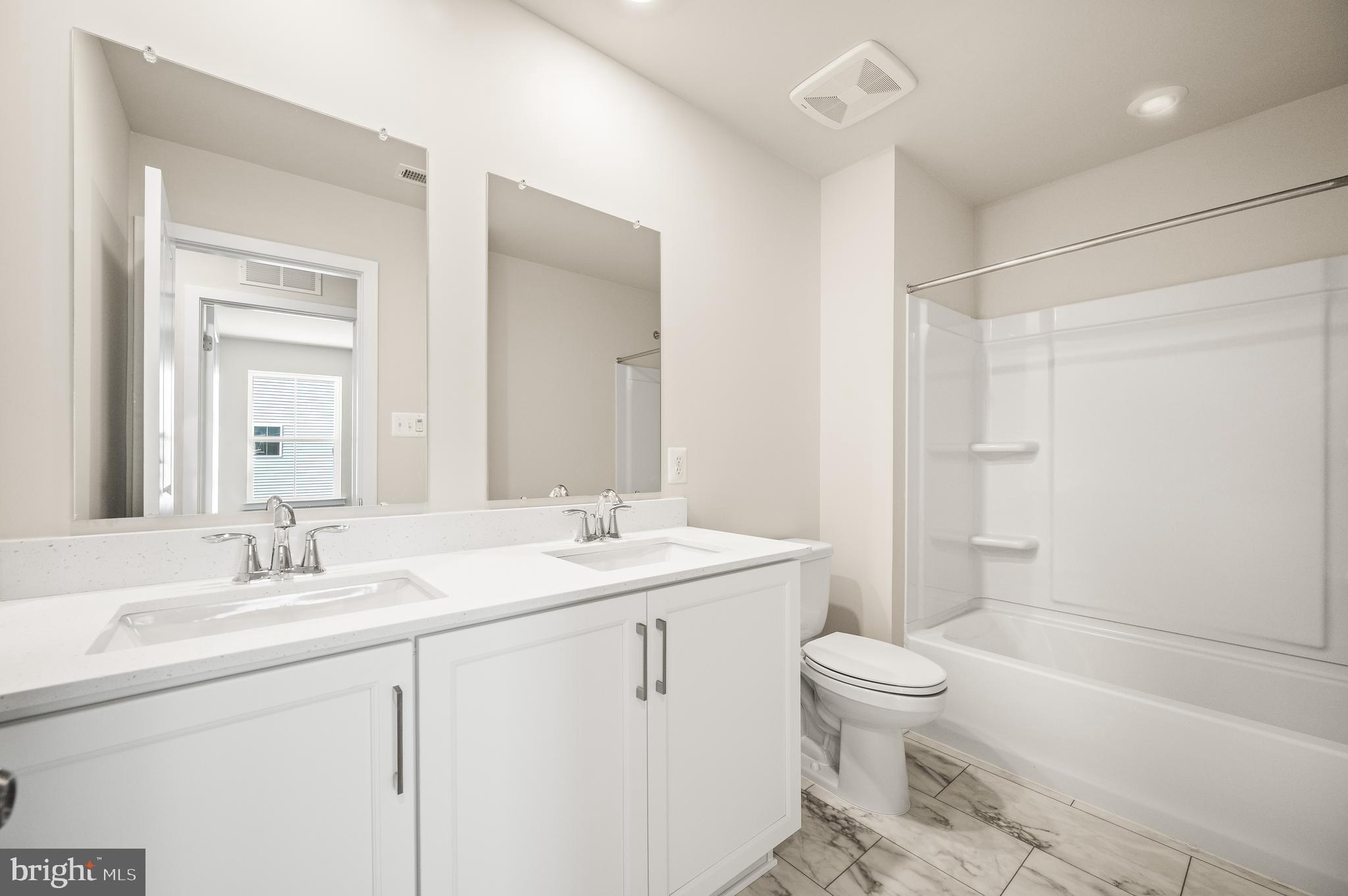 COLONY AT SUMMIT BRIDGE EAST - Residential