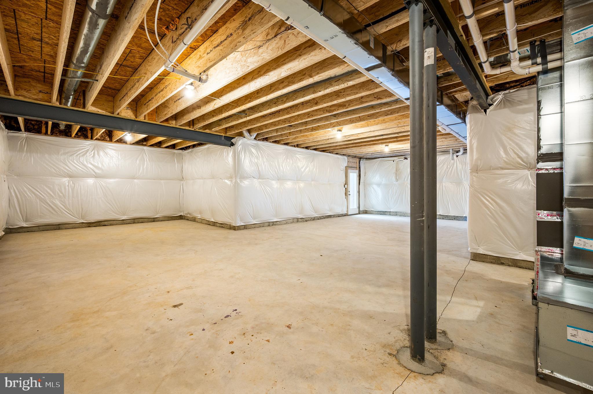 COLONY AT SUMMIT BRIDGE EAST - Residential