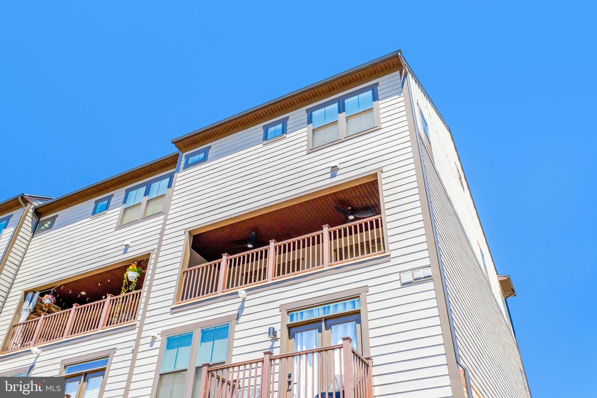 POTOMAC SHORES - Residential