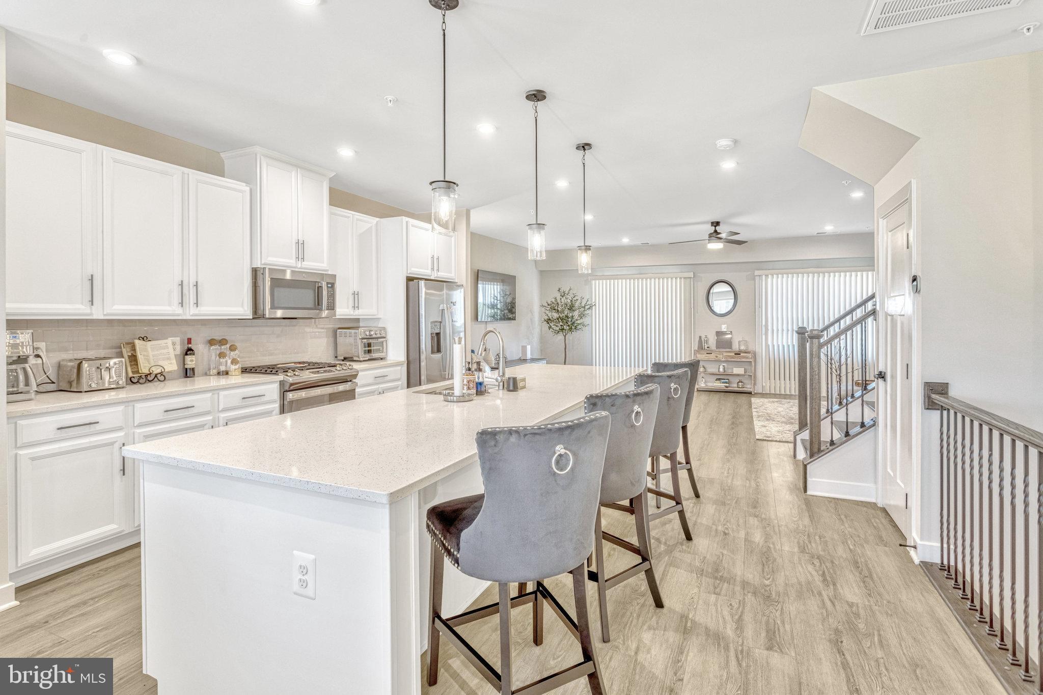 POTOMAC SHORES - Residential