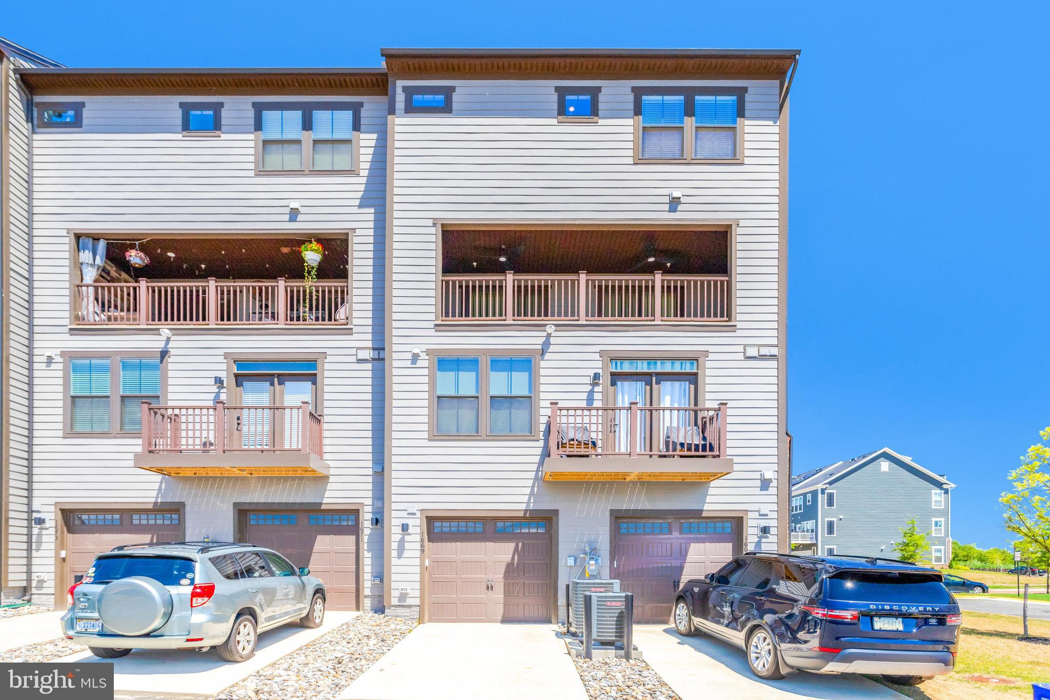 POTOMAC SHORES - Residential