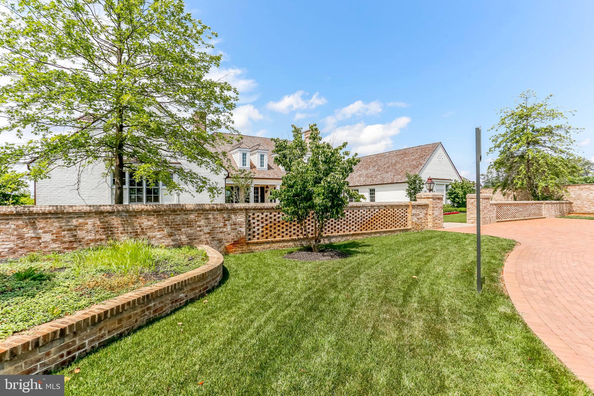 POTOMAC SHORES - Residential