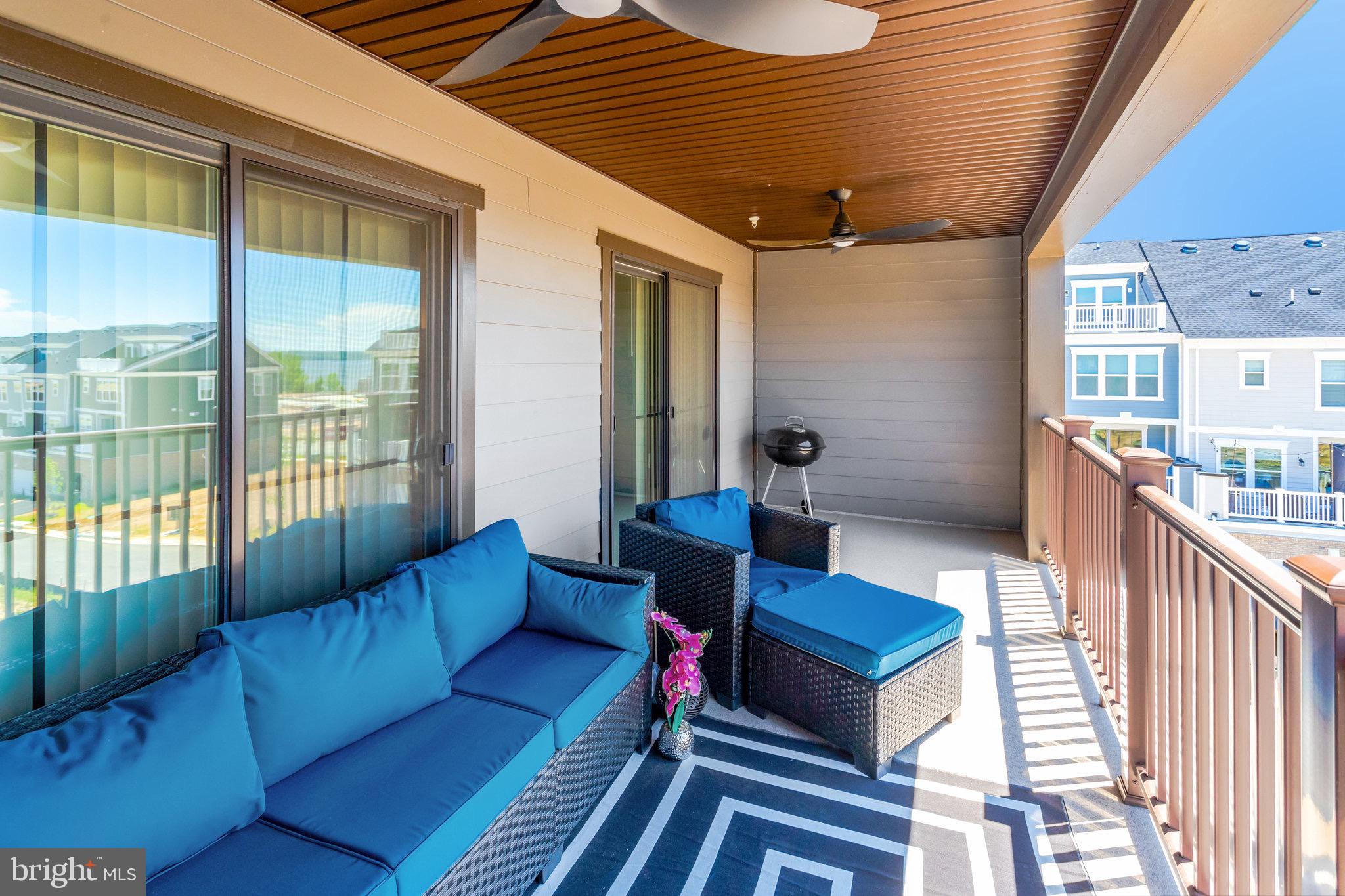 POTOMAC SHORES - Residential