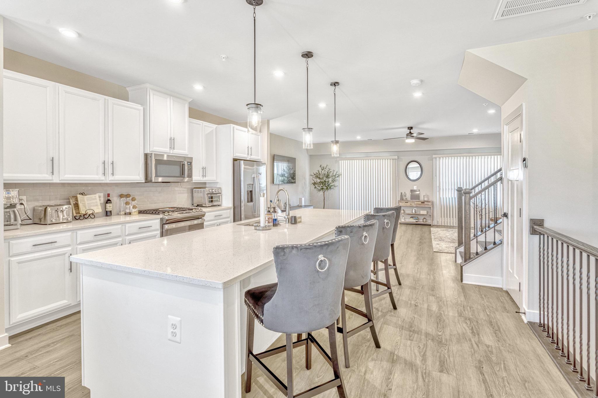 POTOMAC SHORES - Residential