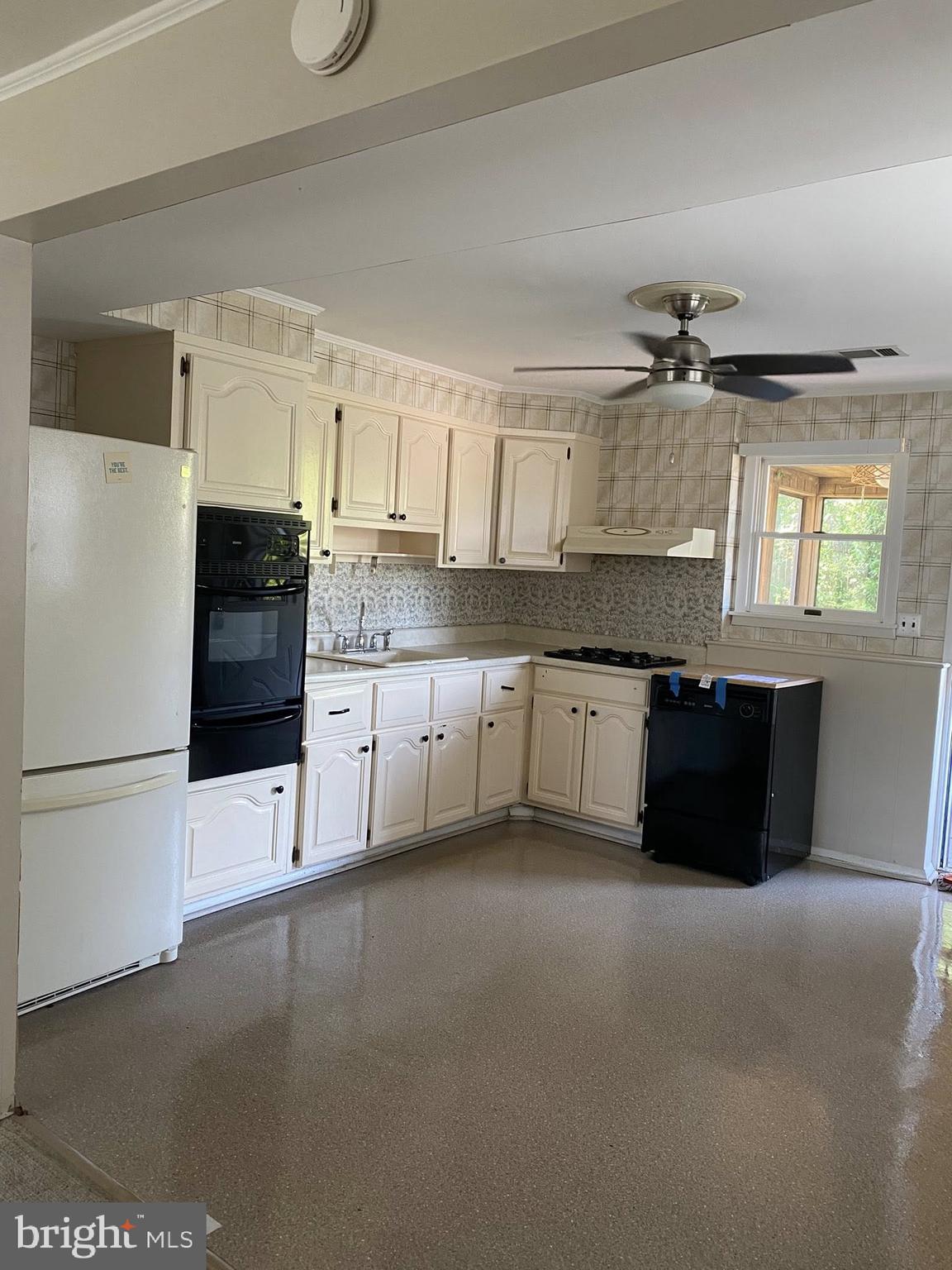 LINTHICUM HEIGHTS - Residential