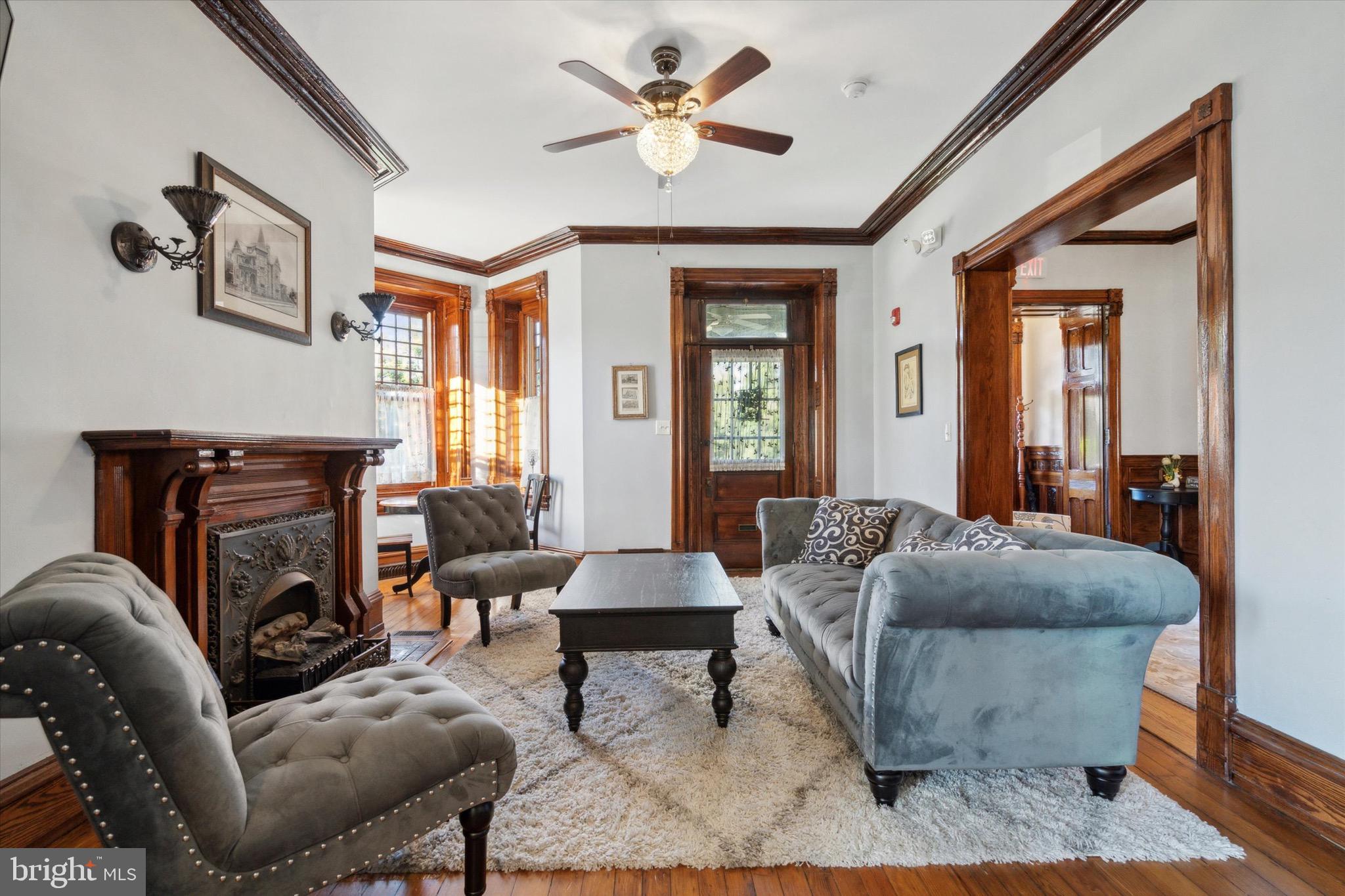 CONSHOHOCKEN - Residential