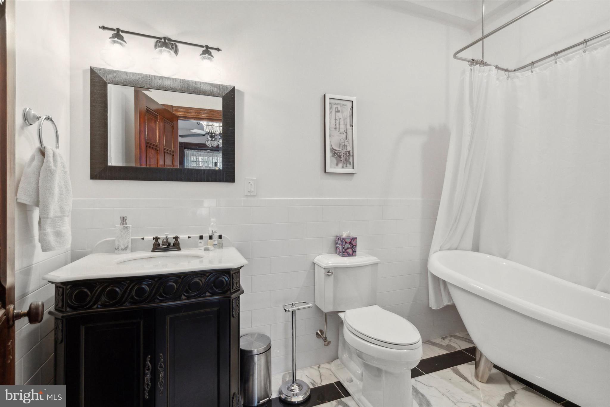 CONSHOHOCKEN - Residential