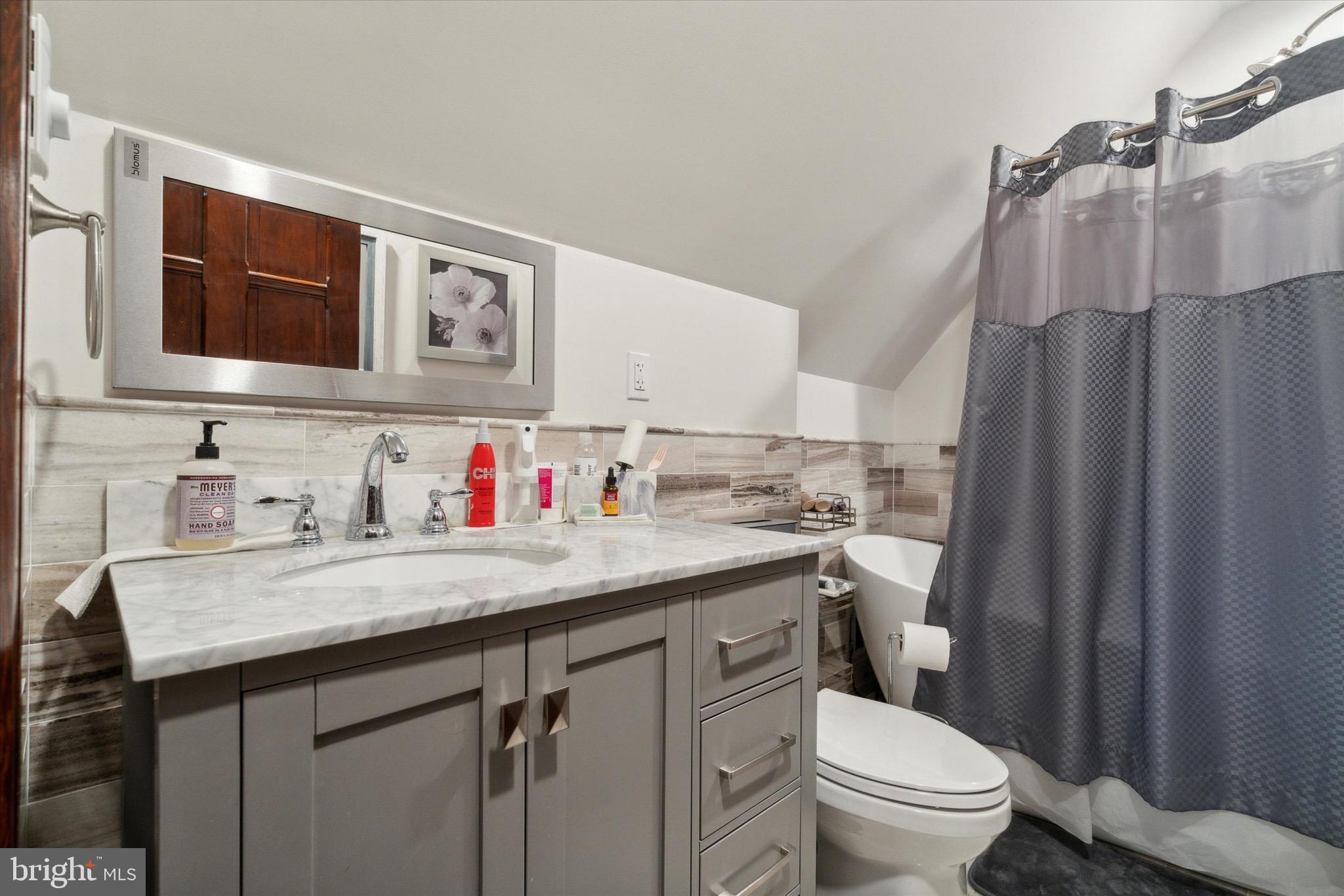 CONSHOHOCKEN - Residential