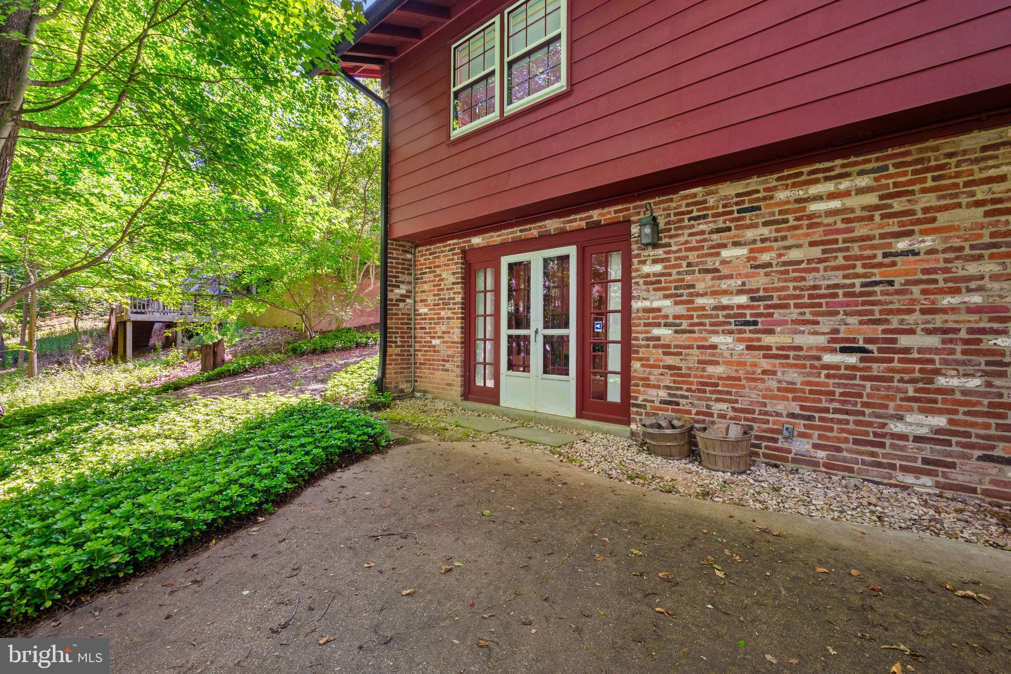NORTH SPRINGBROOK - Residential