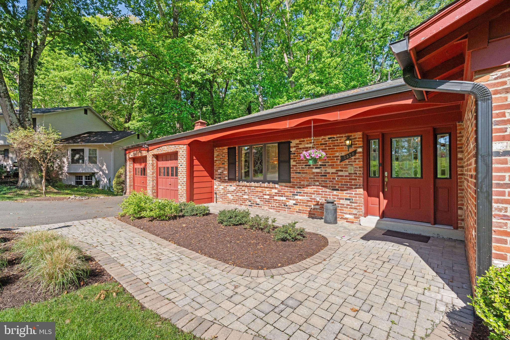 NORTH SPRINGBROOK - Residential