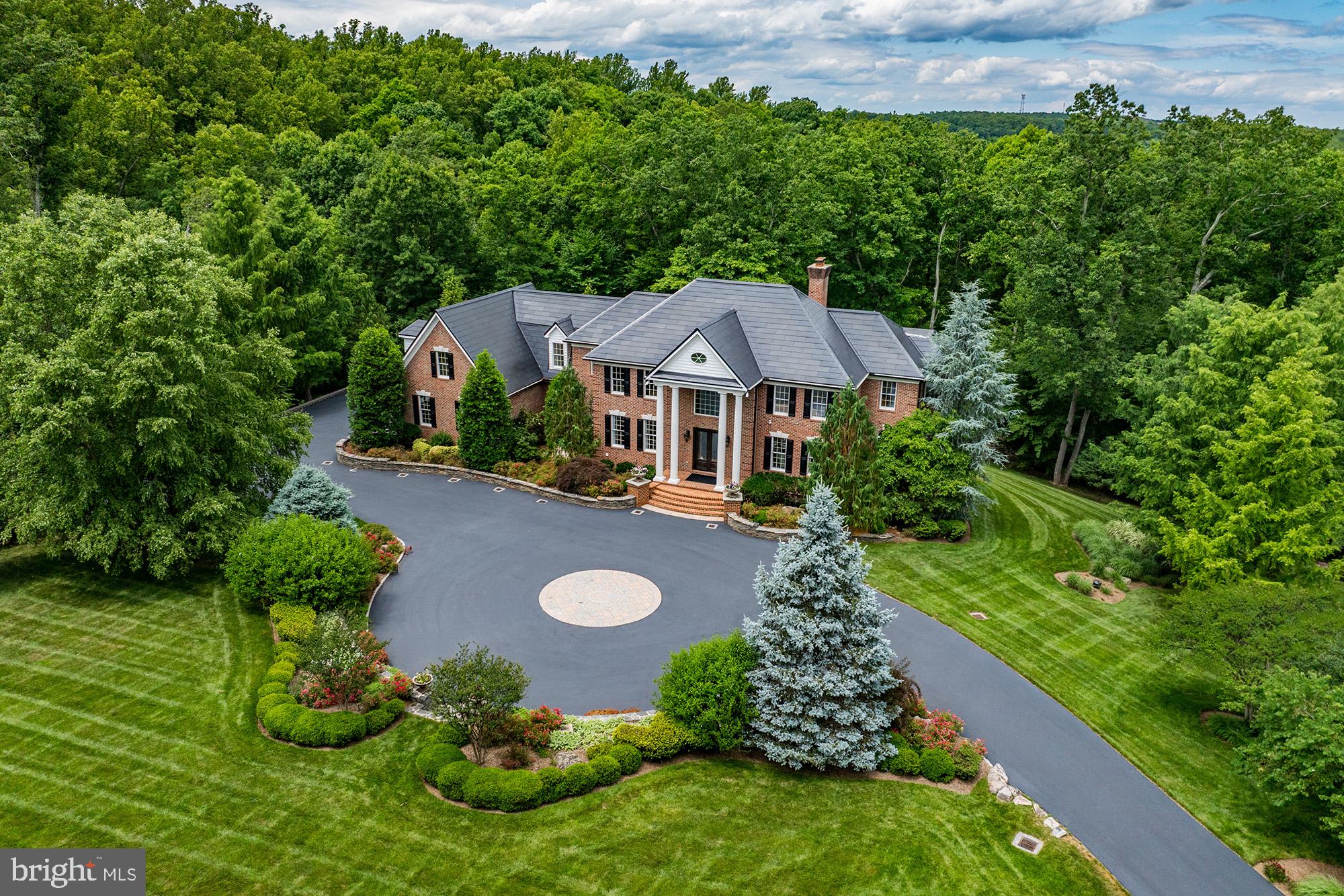 BARCLAY WOODS - Residential
