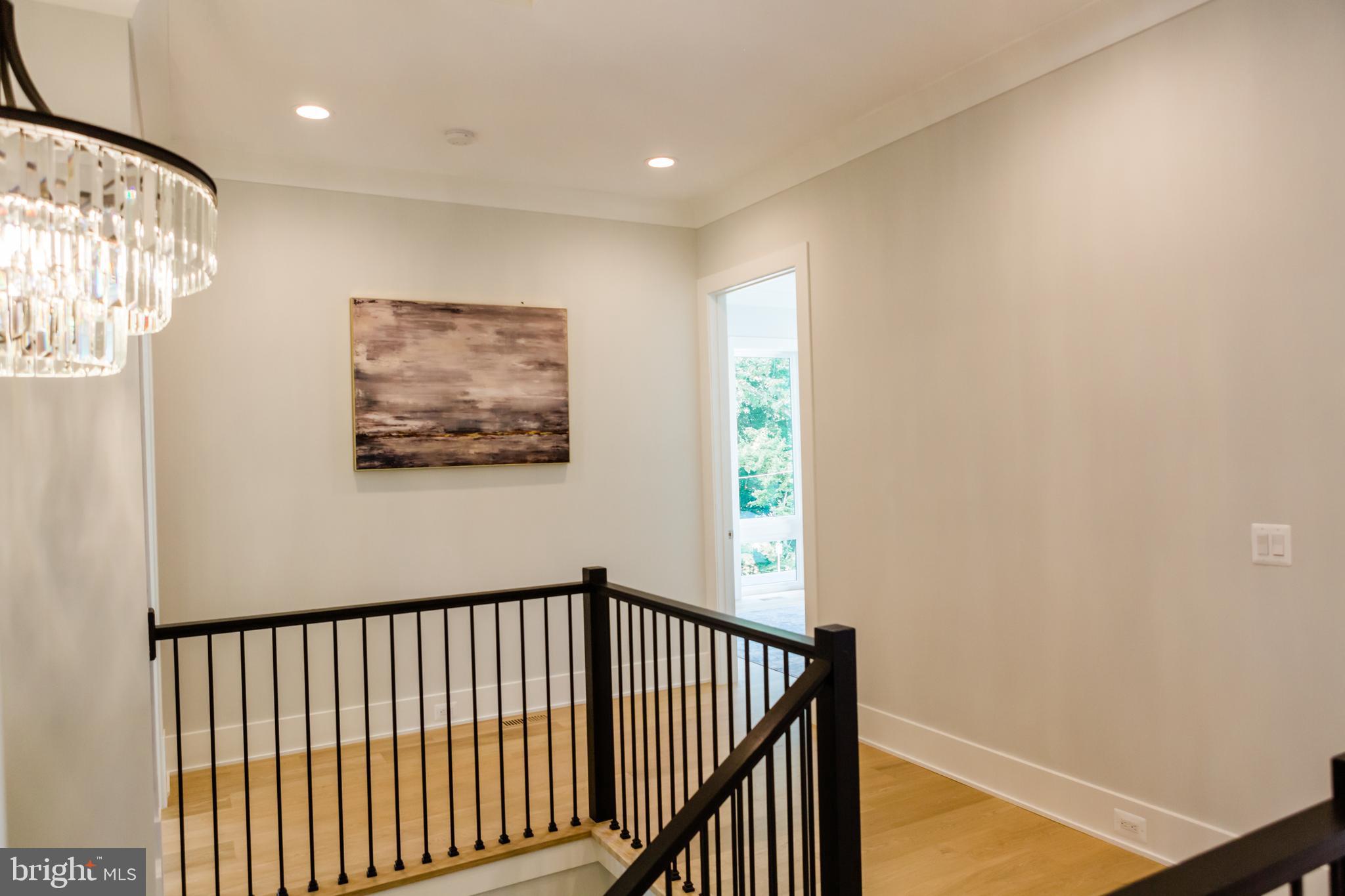 WEST LANGLEY - Residential
