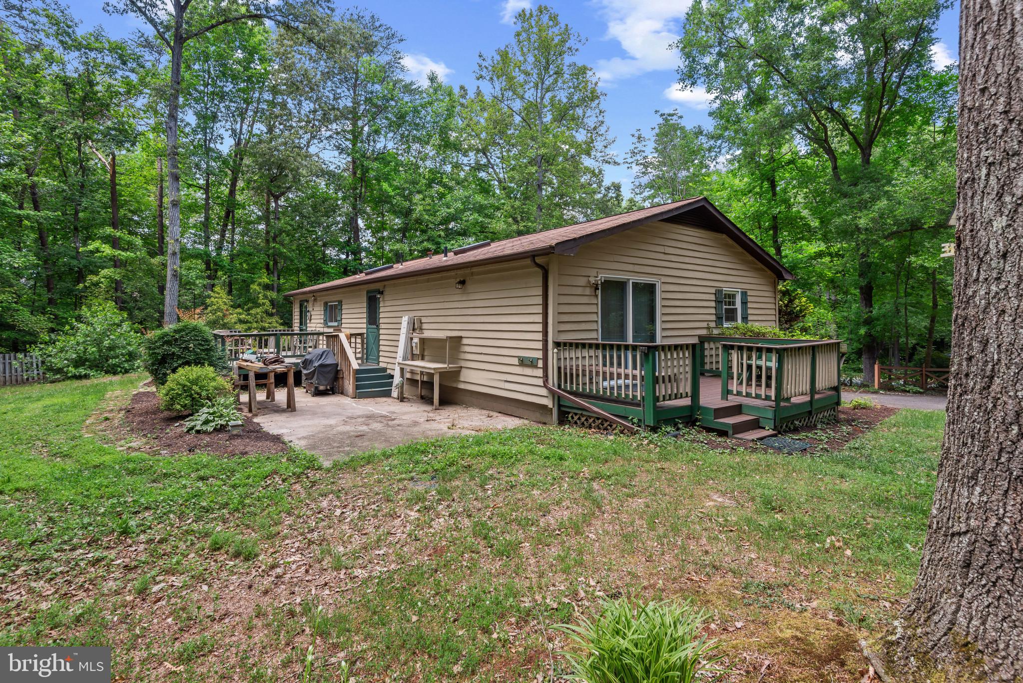 LAKE LAND OR - Residential