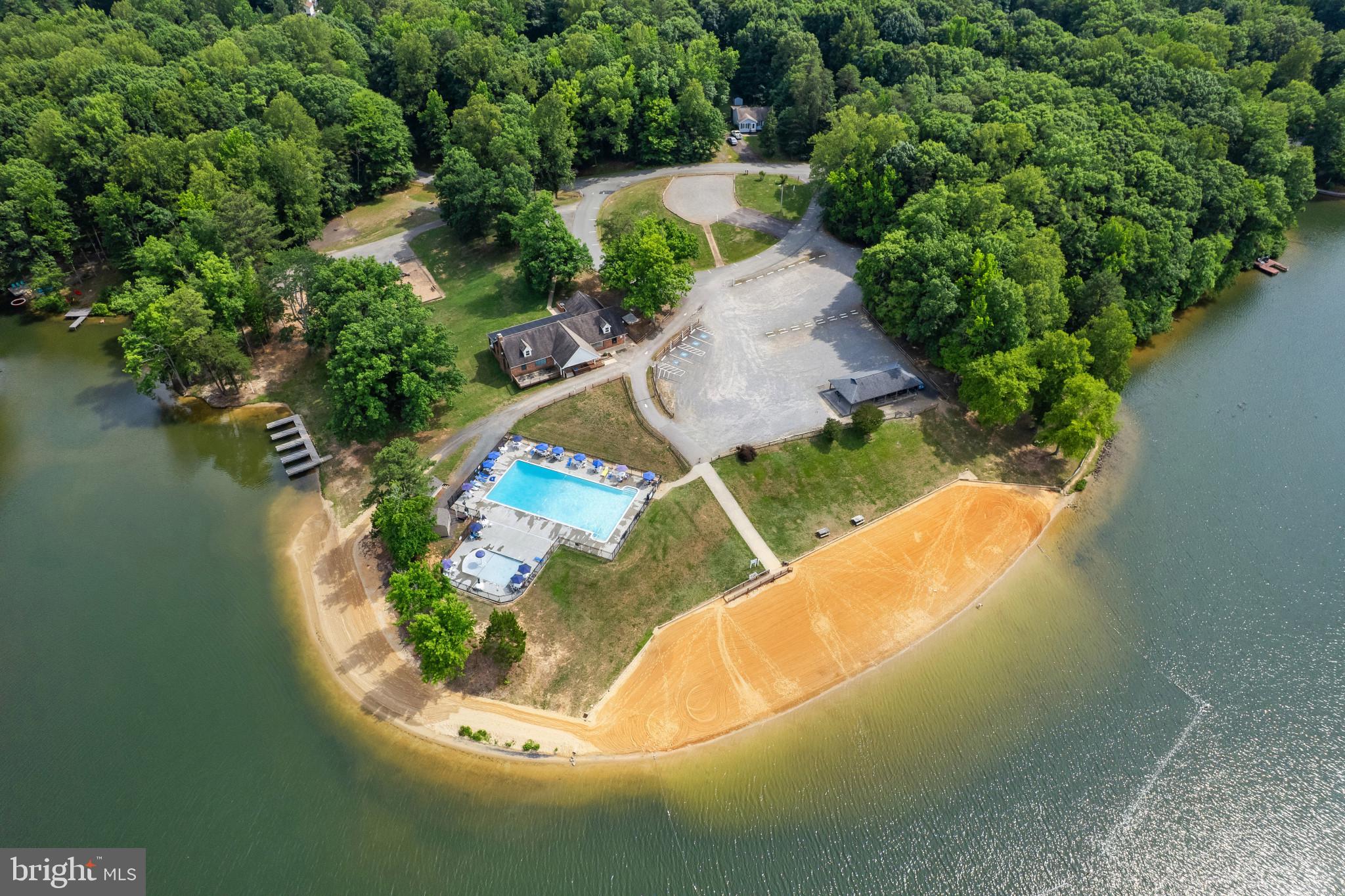 LAKE LAND OR - Residential