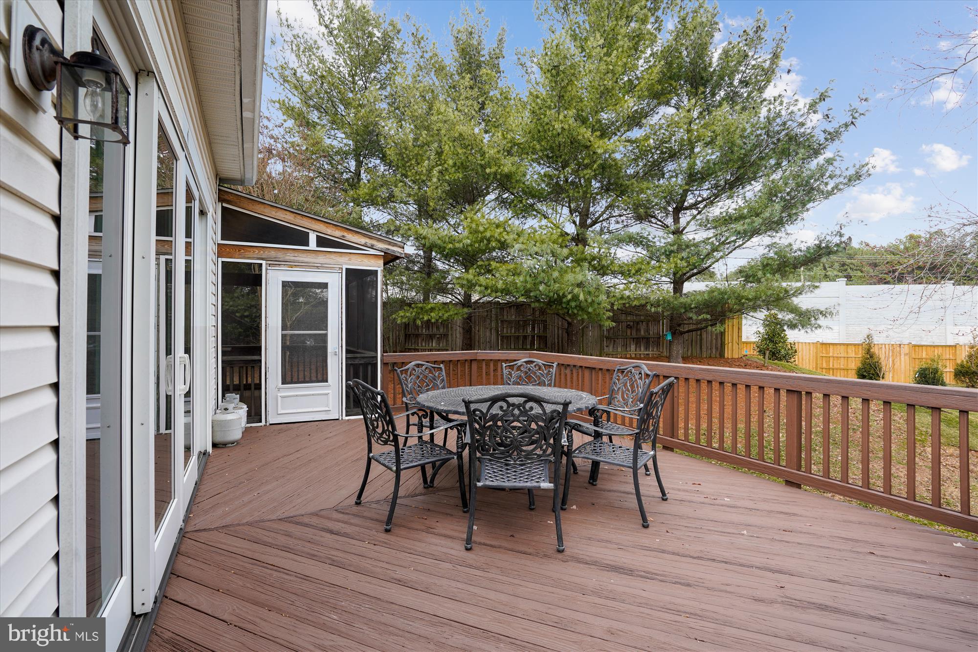 PINEY RUN MEADOW - Residential
