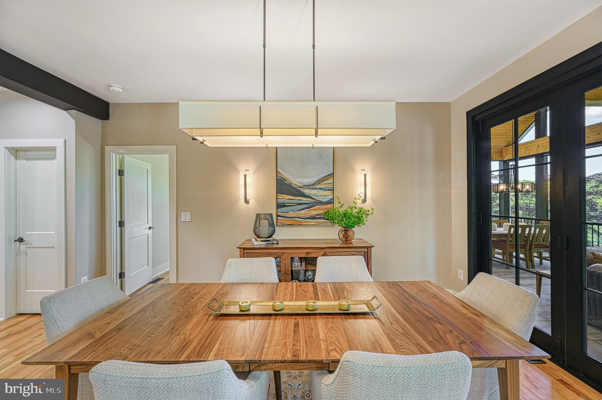 SARA SCOTT ESTATE - Residential