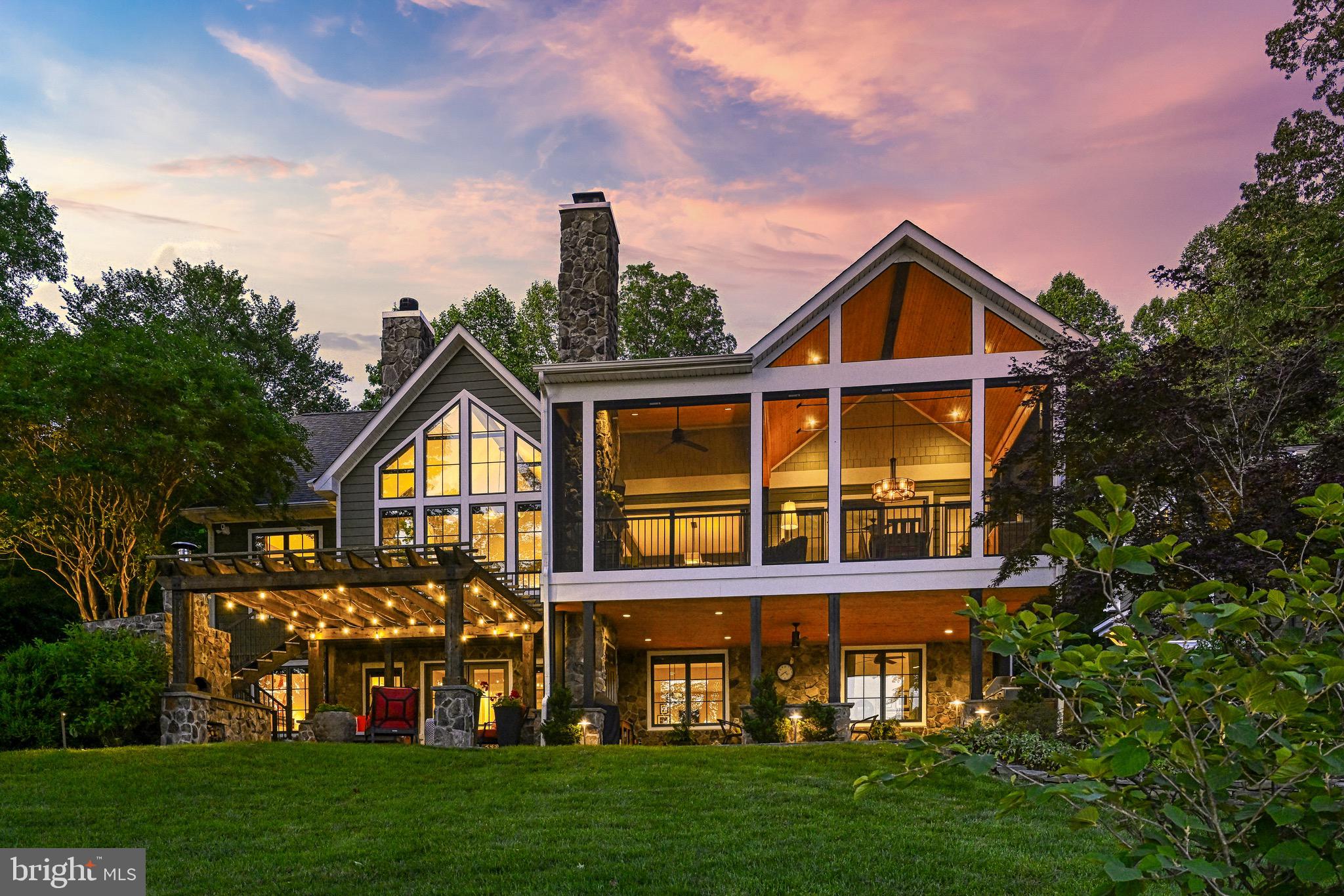 SARA SCOTT ESTATE - Residential
