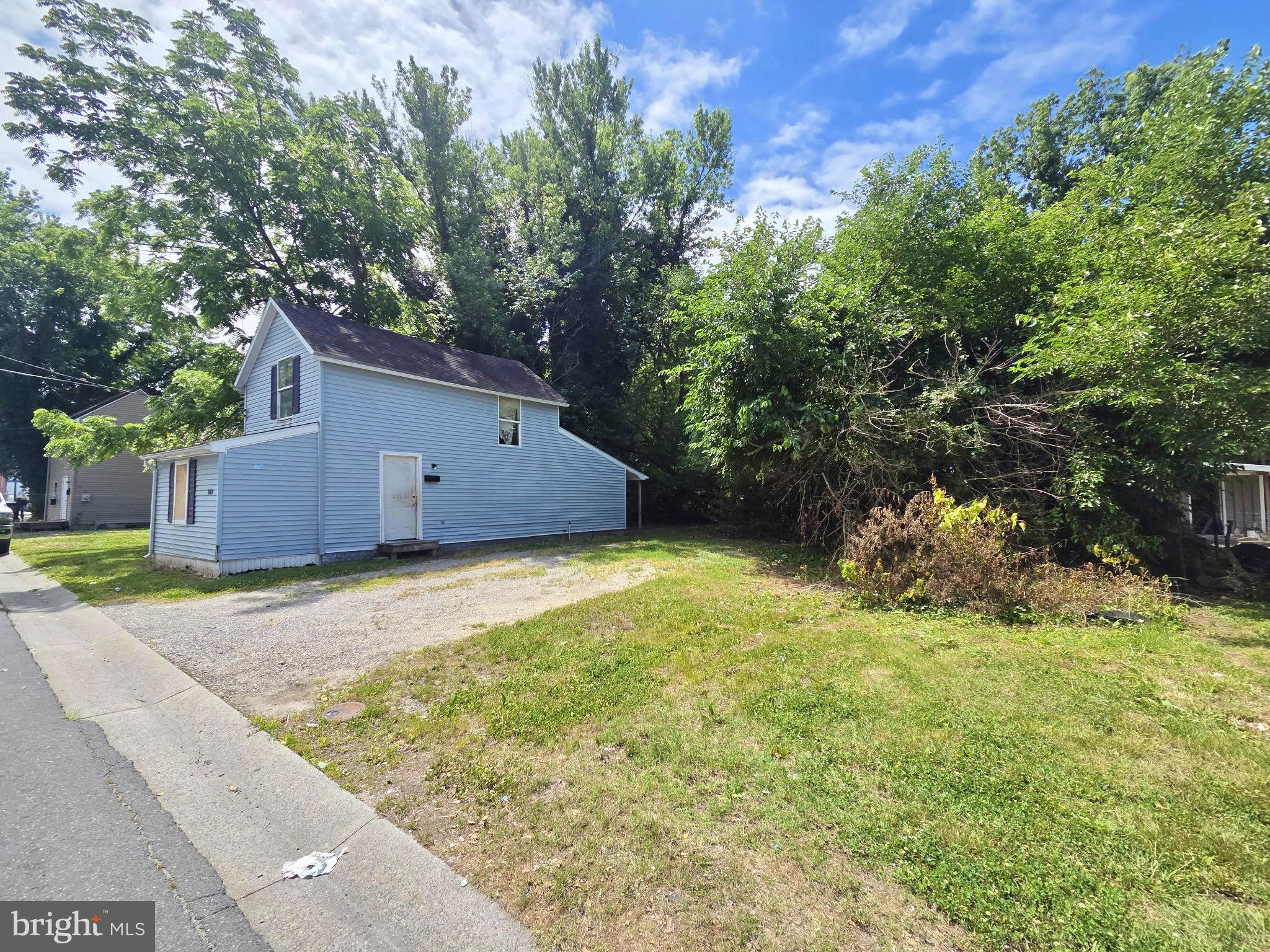 Investment opportunity! 3 bedroom, 1 bath home in need of major renovation or possible tear down. Sale includes adjoining 620 Cross Street, a separate cleared buildable lot offering additional possibilities. Rehab the existing home, build a second home next door or enjoy the extra space for a larger yard. Great opportunity for investors, builders or anyone looking for their next project. *Enter at your own risk, portions of the flooring are rotten. Property is being sold strictly as-is. Buyer responsible for obtaining any required permits for renovation, improvements or removal of existing structure.