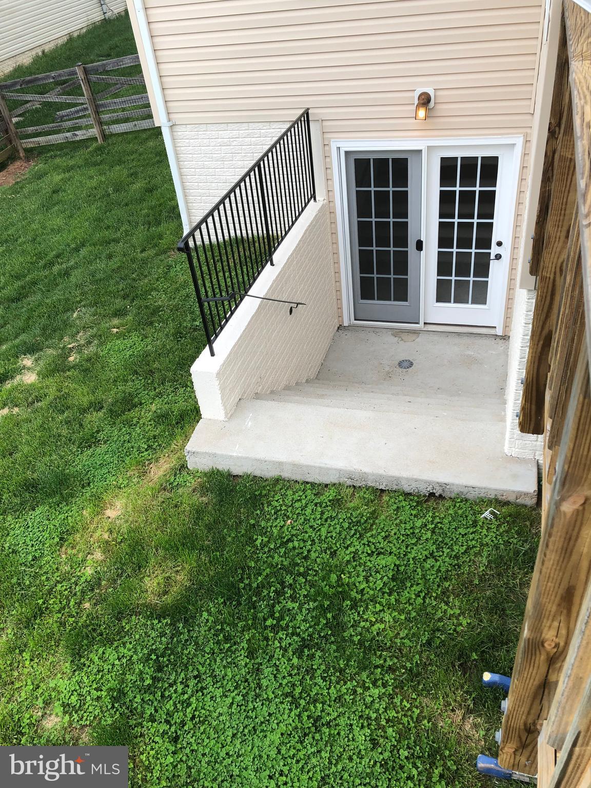 SEVEN HILLS - Residential