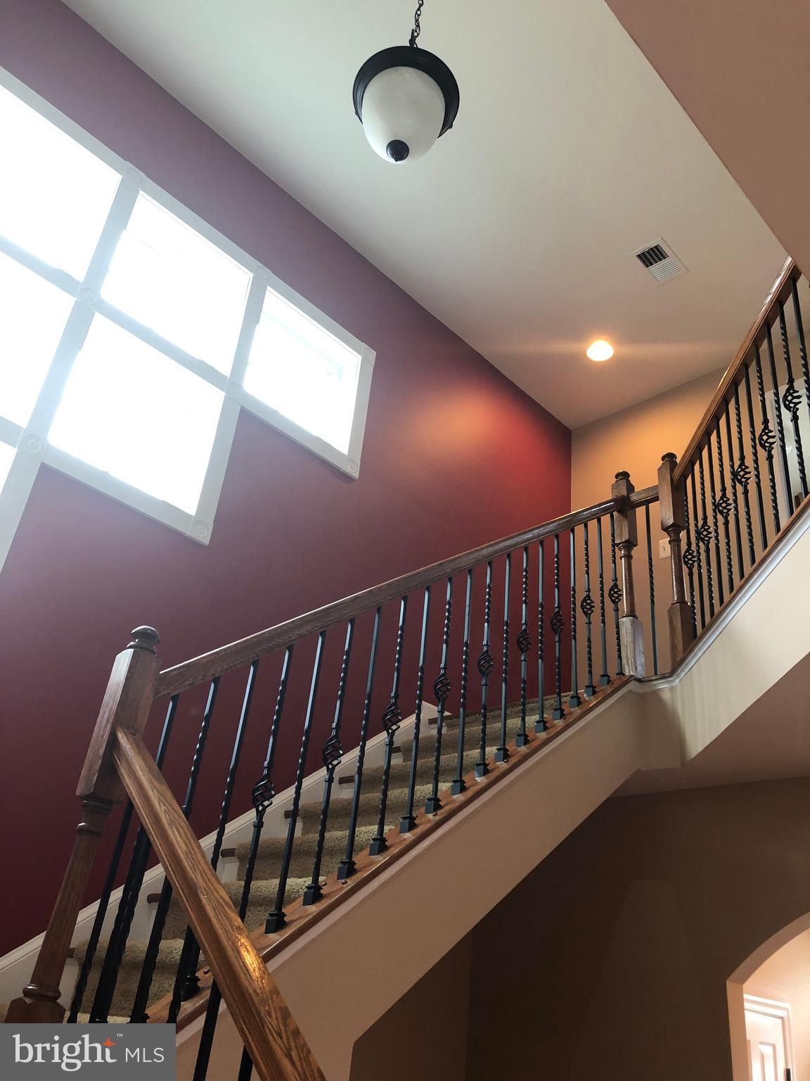 SEVEN HILLS - Residential