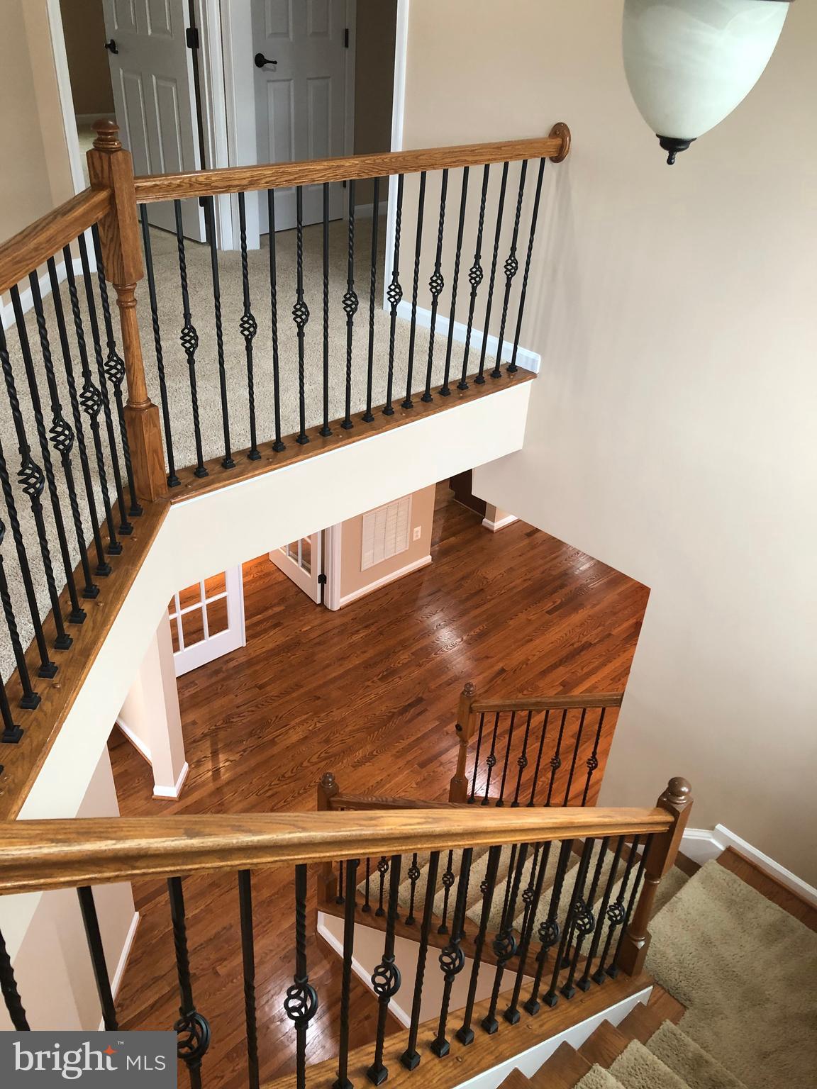 SEVEN HILLS - Residential
