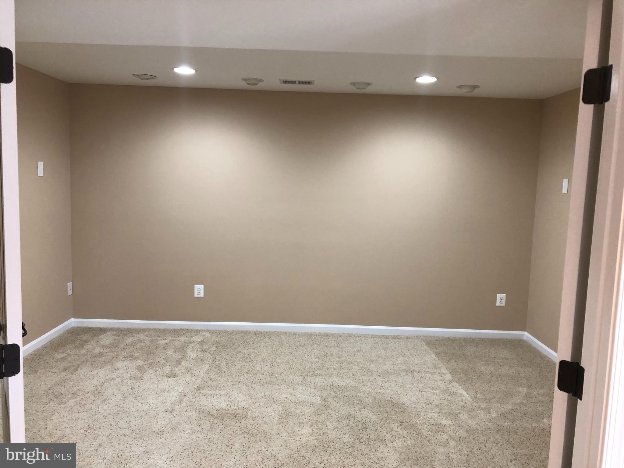 SEVEN HILLS - Residential