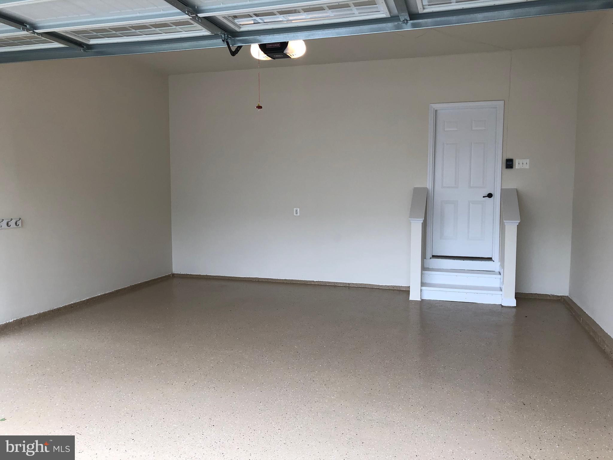 SEVEN HILLS - Residential