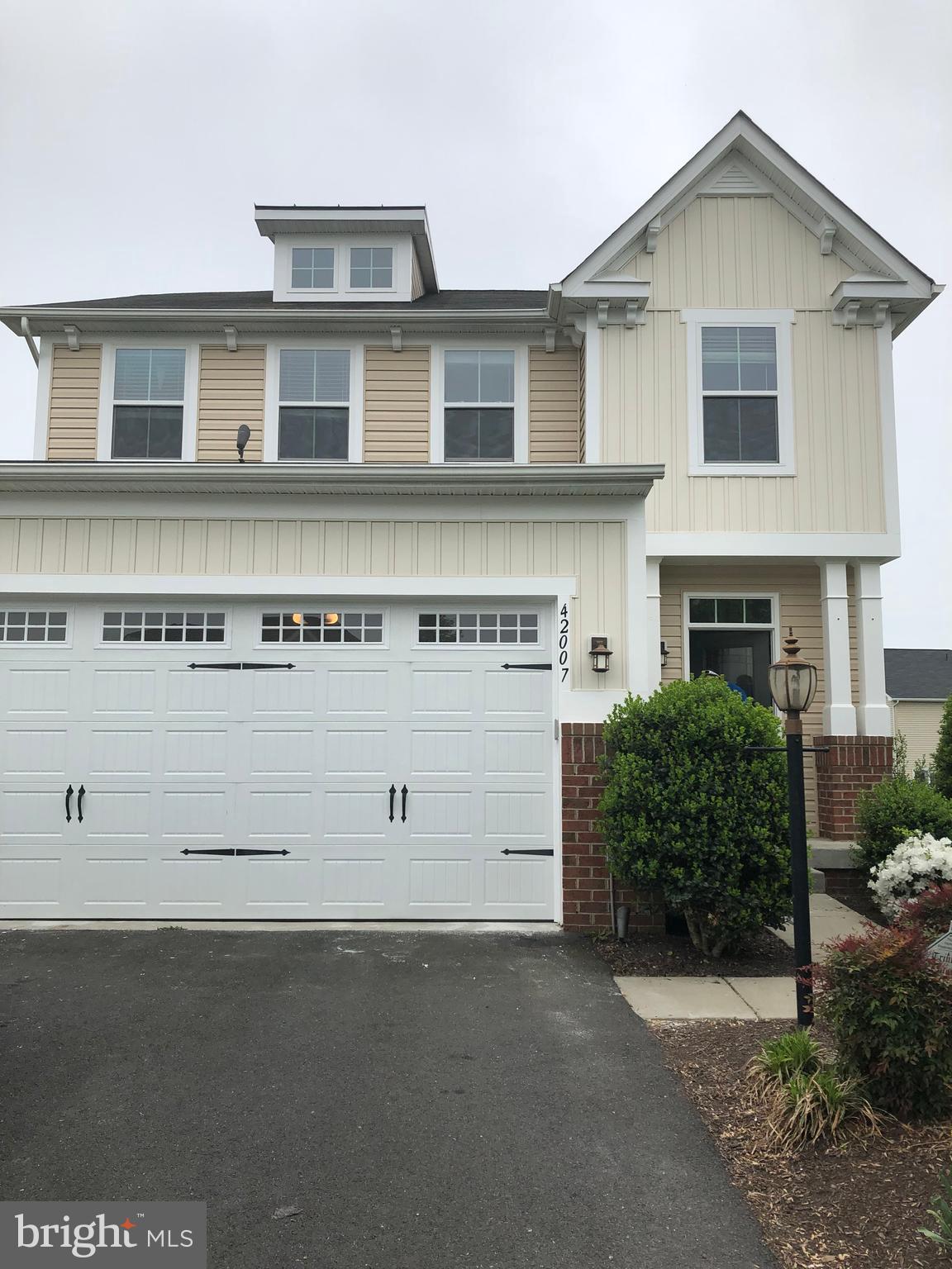 SEVEN HILLS - Residential