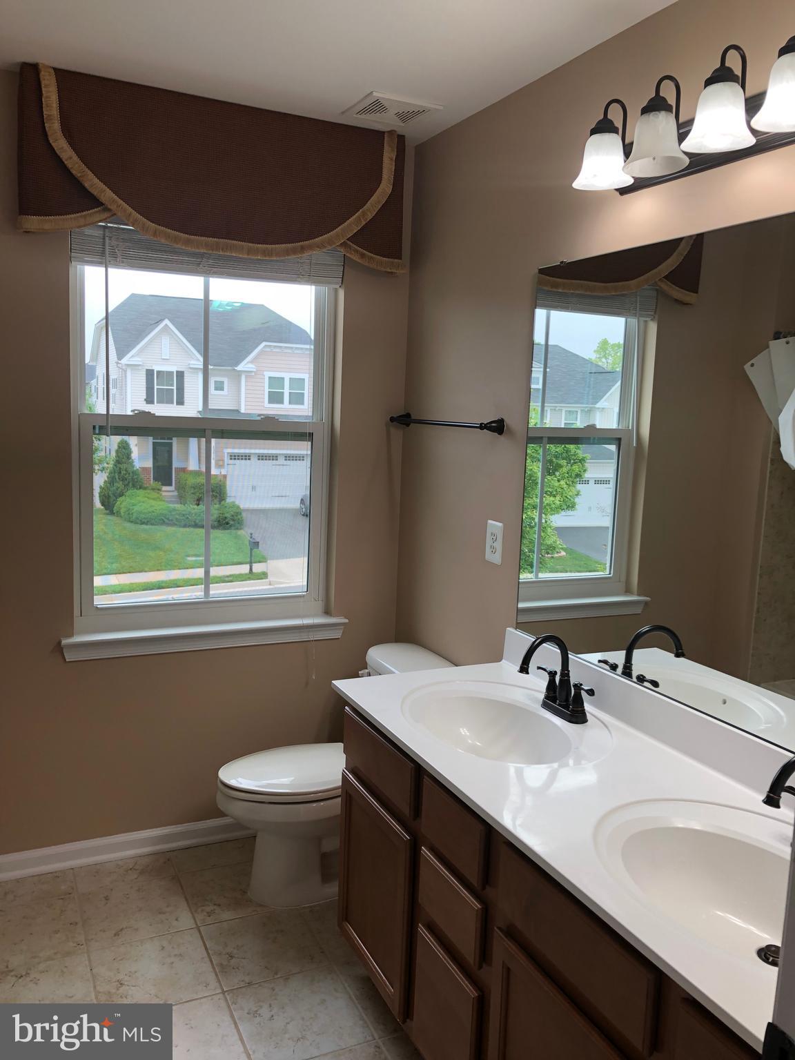 SEVEN HILLS - Residential