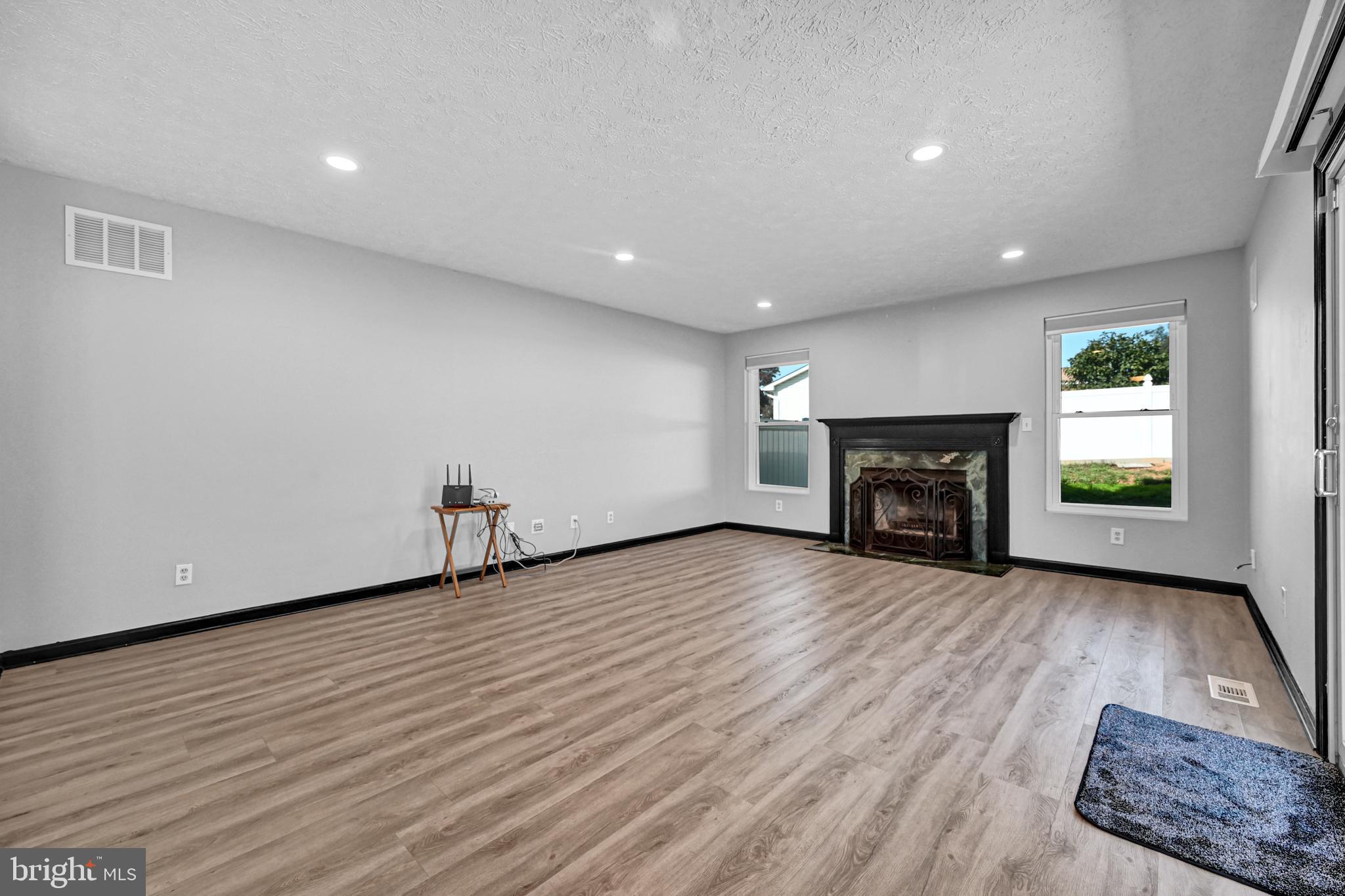 EBAUGHS CREEK - Residential